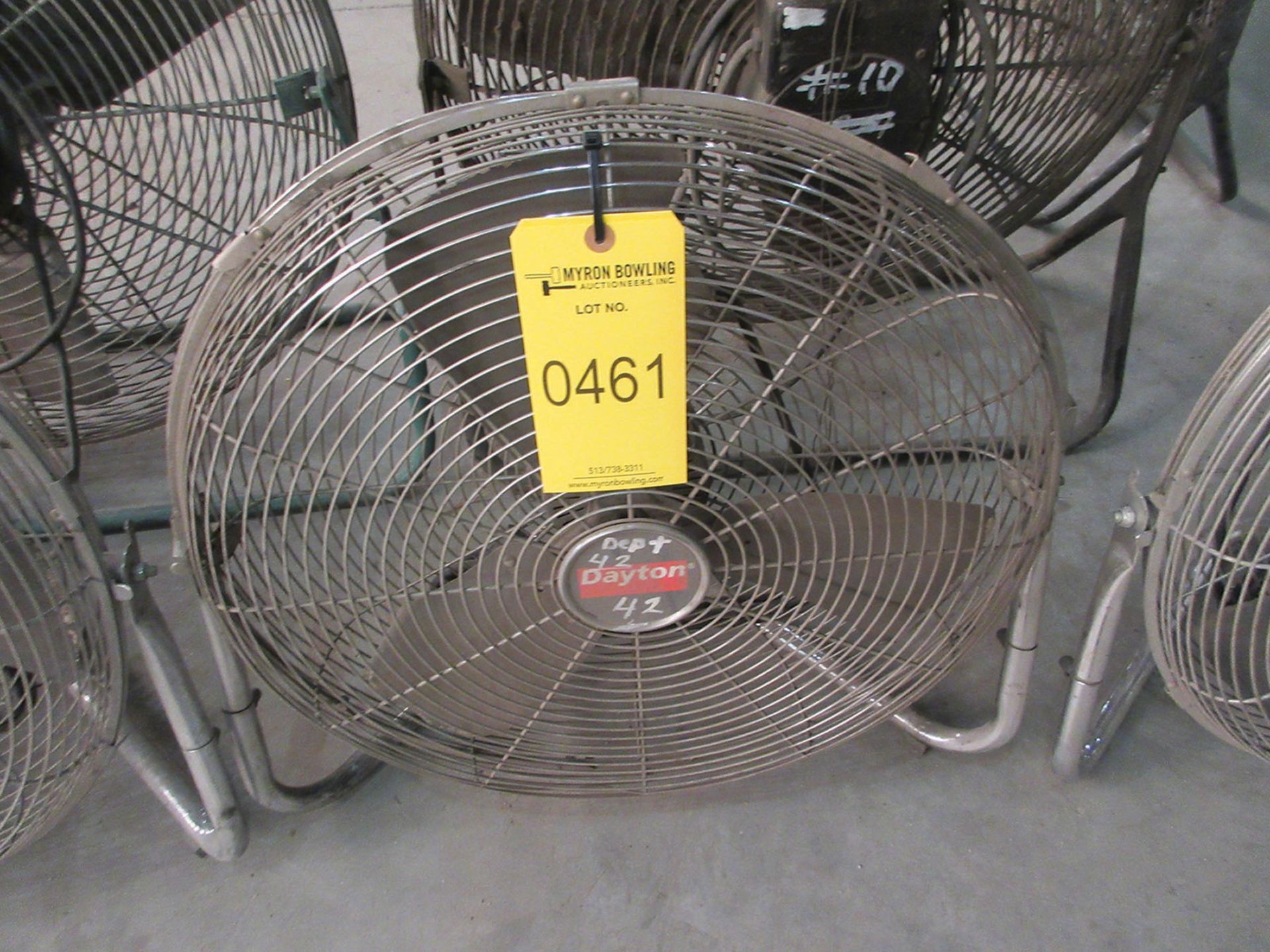 DAYTON 20'' AIR CIRCULATOR