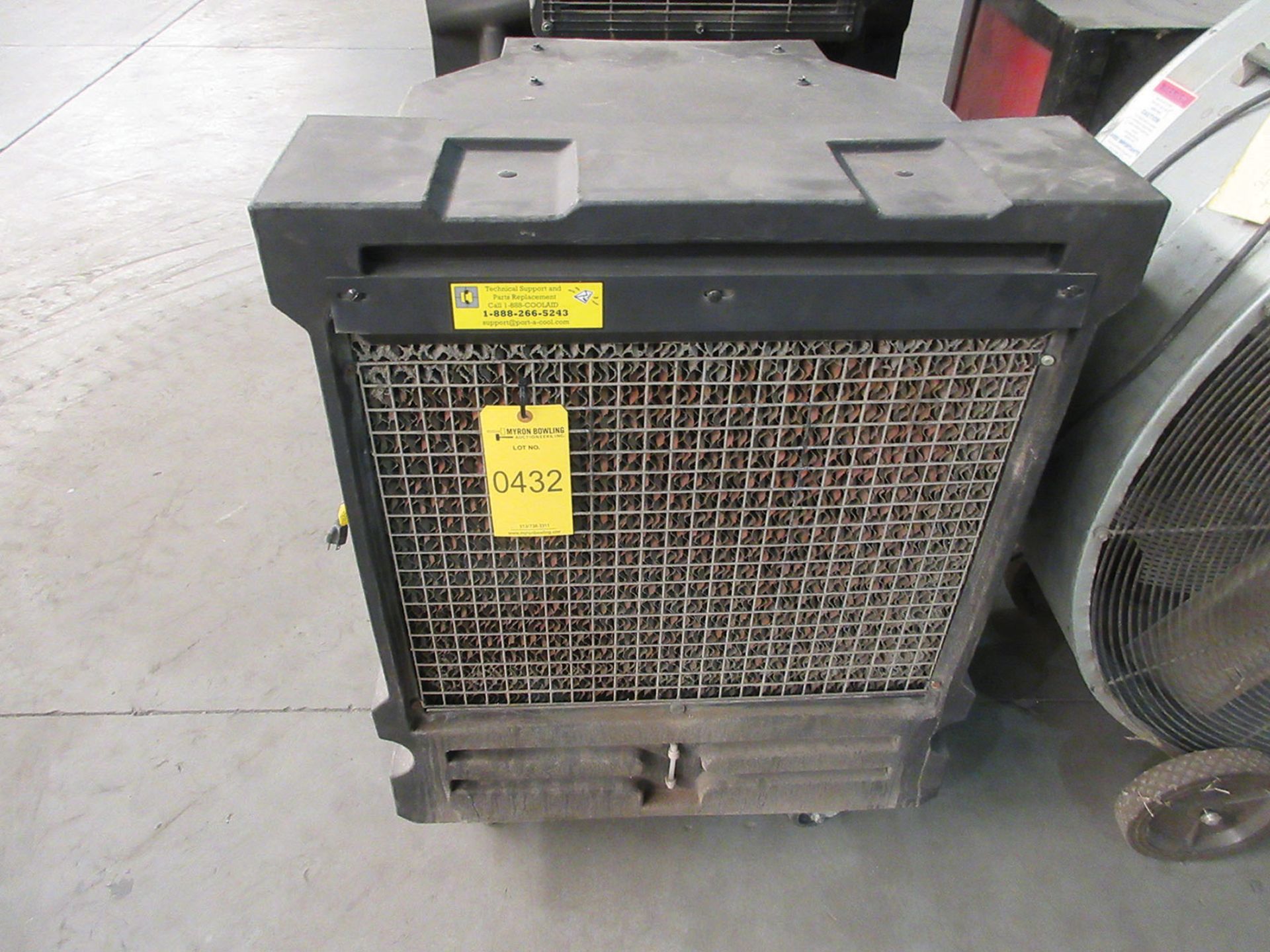 PORT-A-COOL CYCLONE 3000 PORTABLE A/C UNIT; MODEL PAC2KCVC01, S/N 303193-12