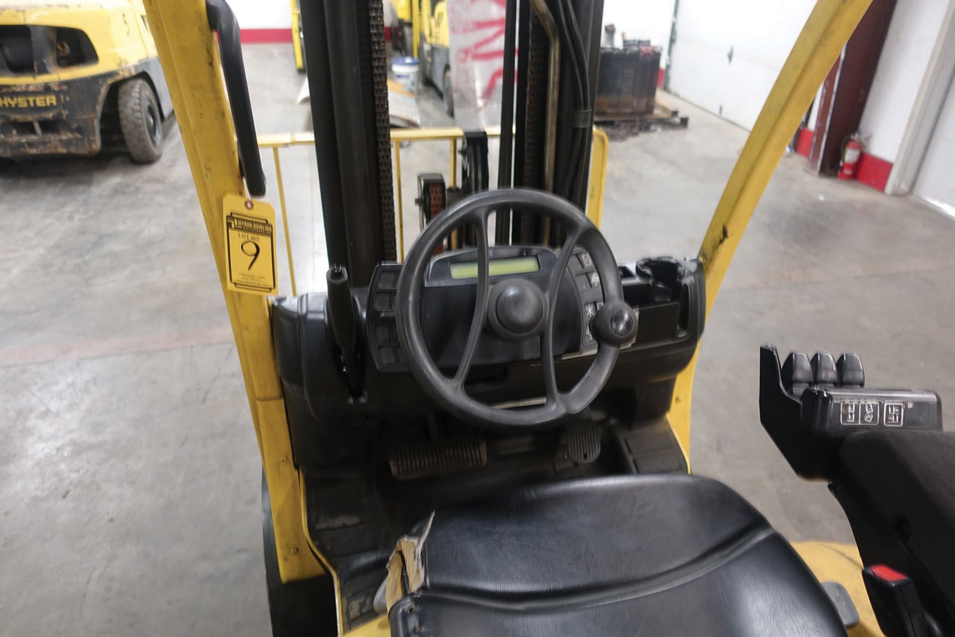 2009 HYSTER 6,000 LB. CAPACITY FORKLIFT; MODEL S60FT, S/N F187V14340G, LPG, SOLID NON-MARKING TIRES, - Image 5 of 5