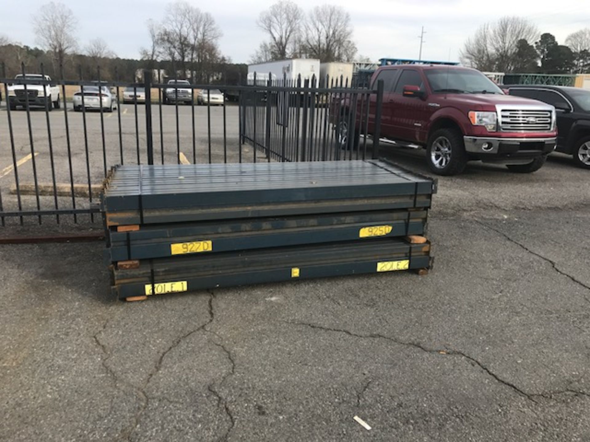 PALLET RACK - STURDI BILT BEAMS, 96" X 4" (X180)