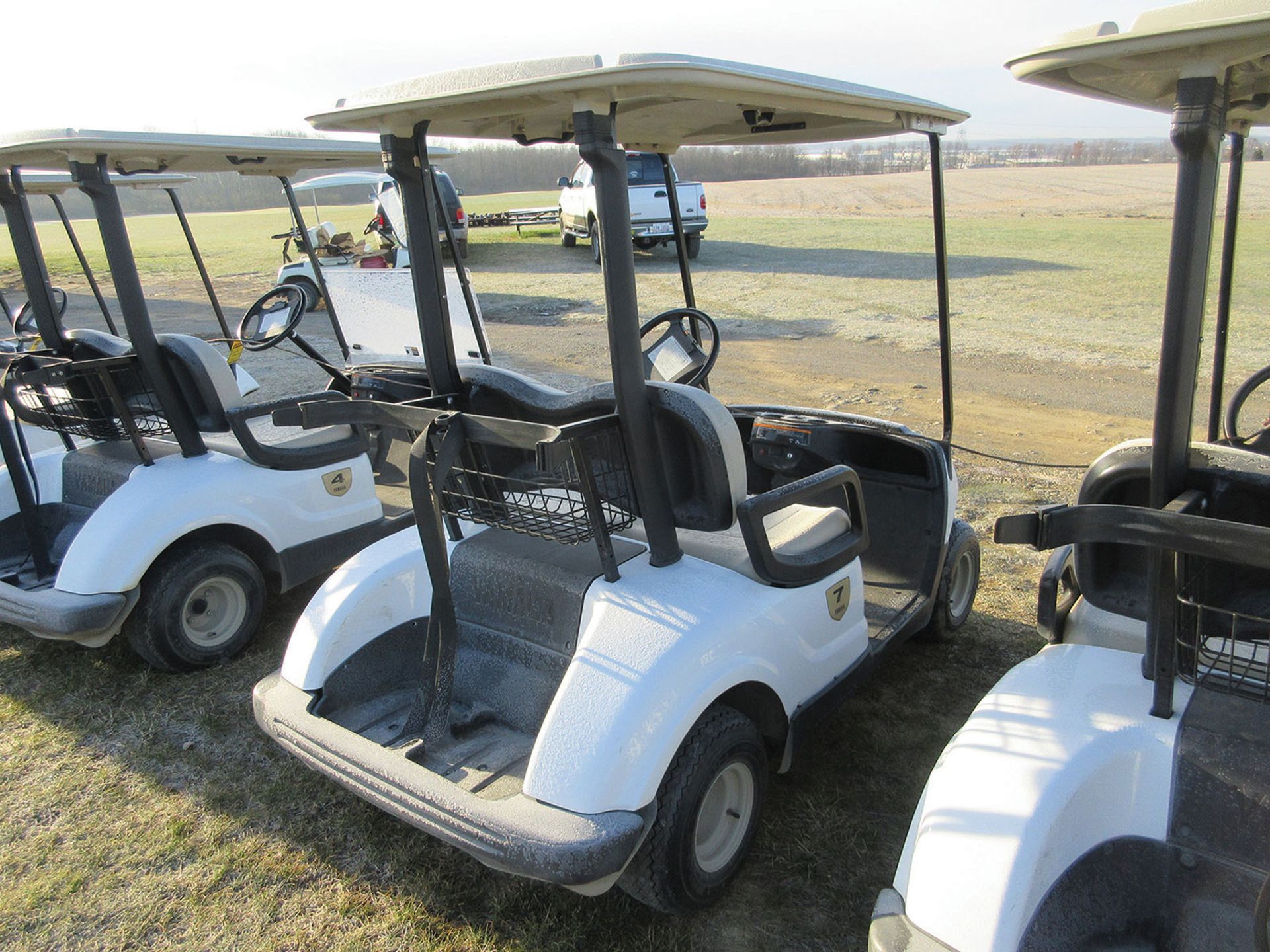 2012 1/2 YAMAHA GAS GOLF CART; MODEL YDRAX2, S/N JW8-208120 - Image 2 of 2