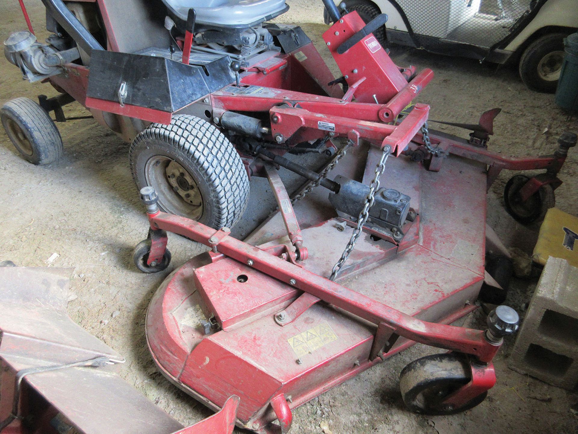 TORO GROUNDSMASTER 328-D; DIESEL, HYDROSTATIC TRANS; S/N 30626-260000316 - Image 3 of 4