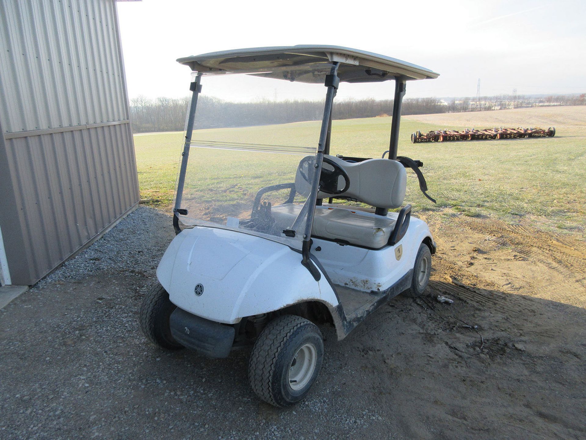 2012 1/2 YAMAHA GAS GOLF CART; MODEL YDRAX2, S/N JW8-208191