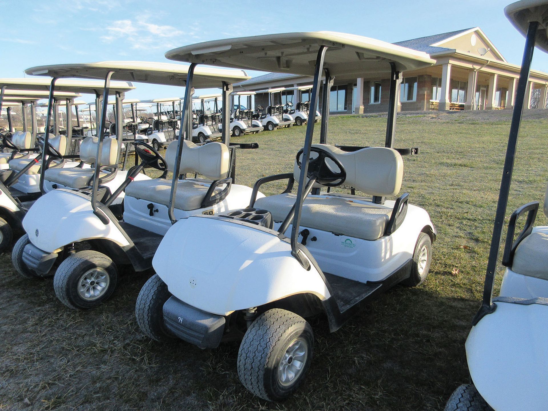 2008 YAMAHA GAS GOLF CART; MODEL YDRA, S/N JW1-205983