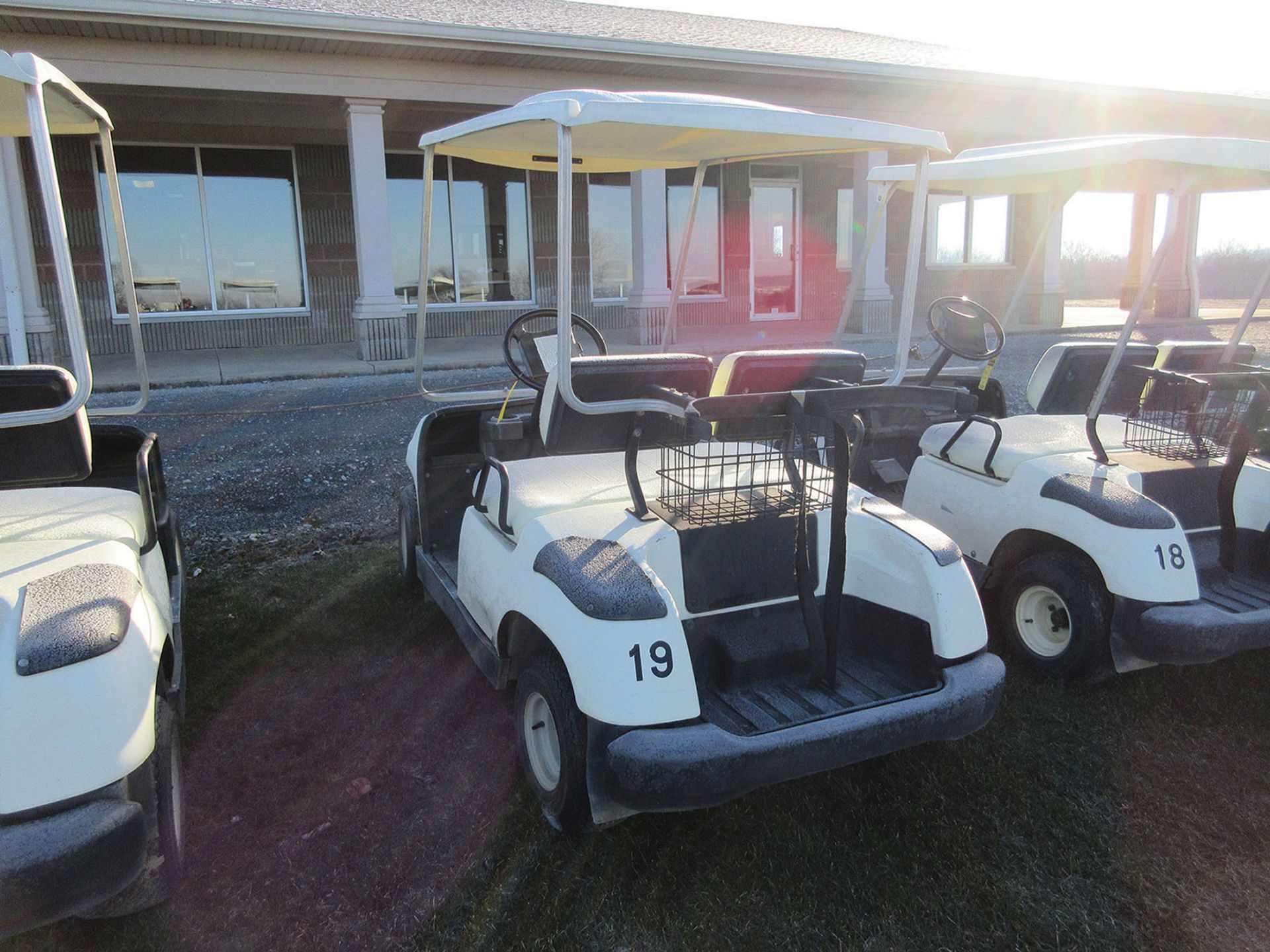 2005 YAMAHA GAS GOLF CART; MODEL G22A, S/N JUO-211492 - Image 2 of 2