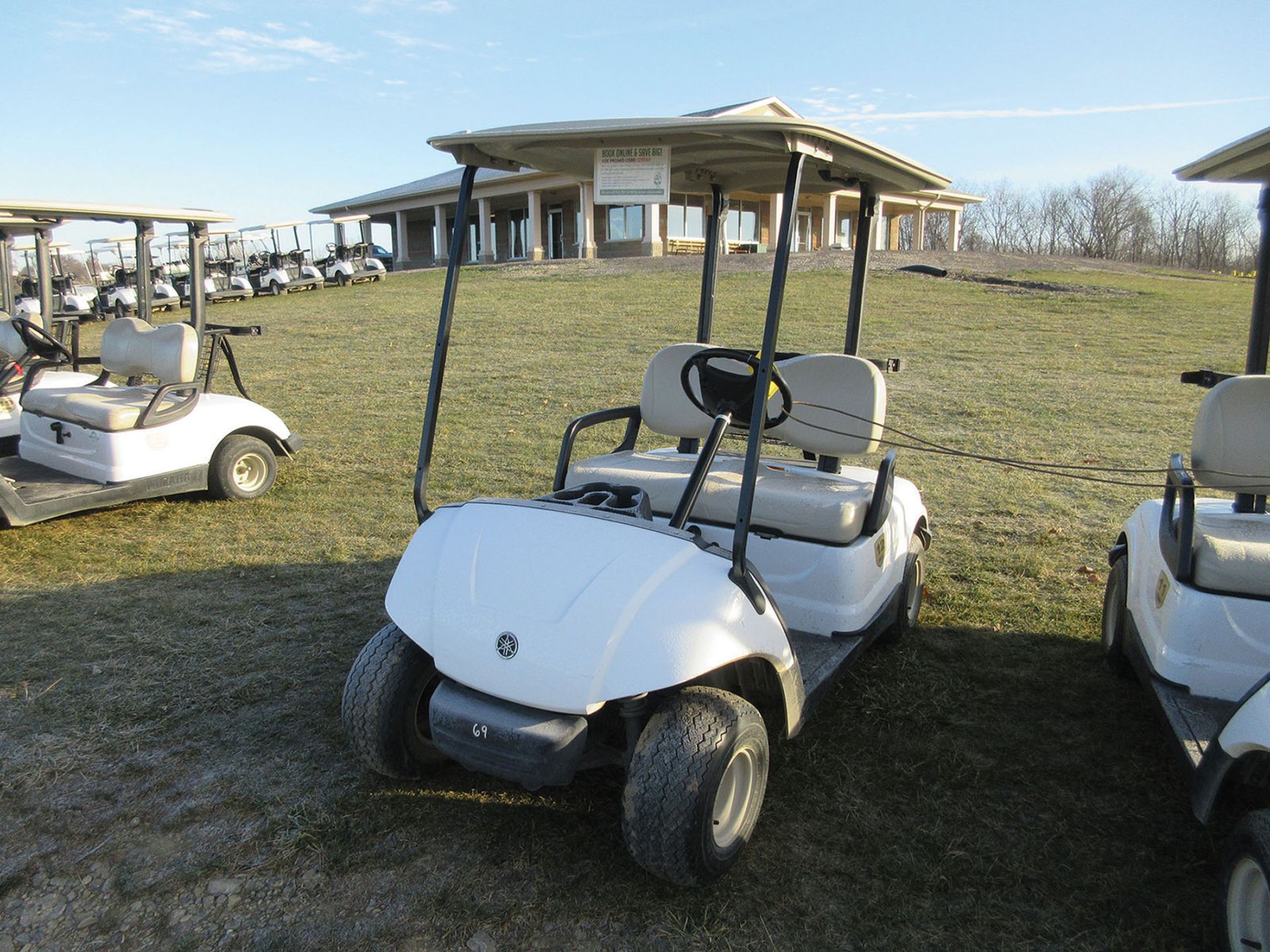 2012 1/2 YAMAHA GAS GOLF CART; MODEL YDRAX2, S/N JW8-206588