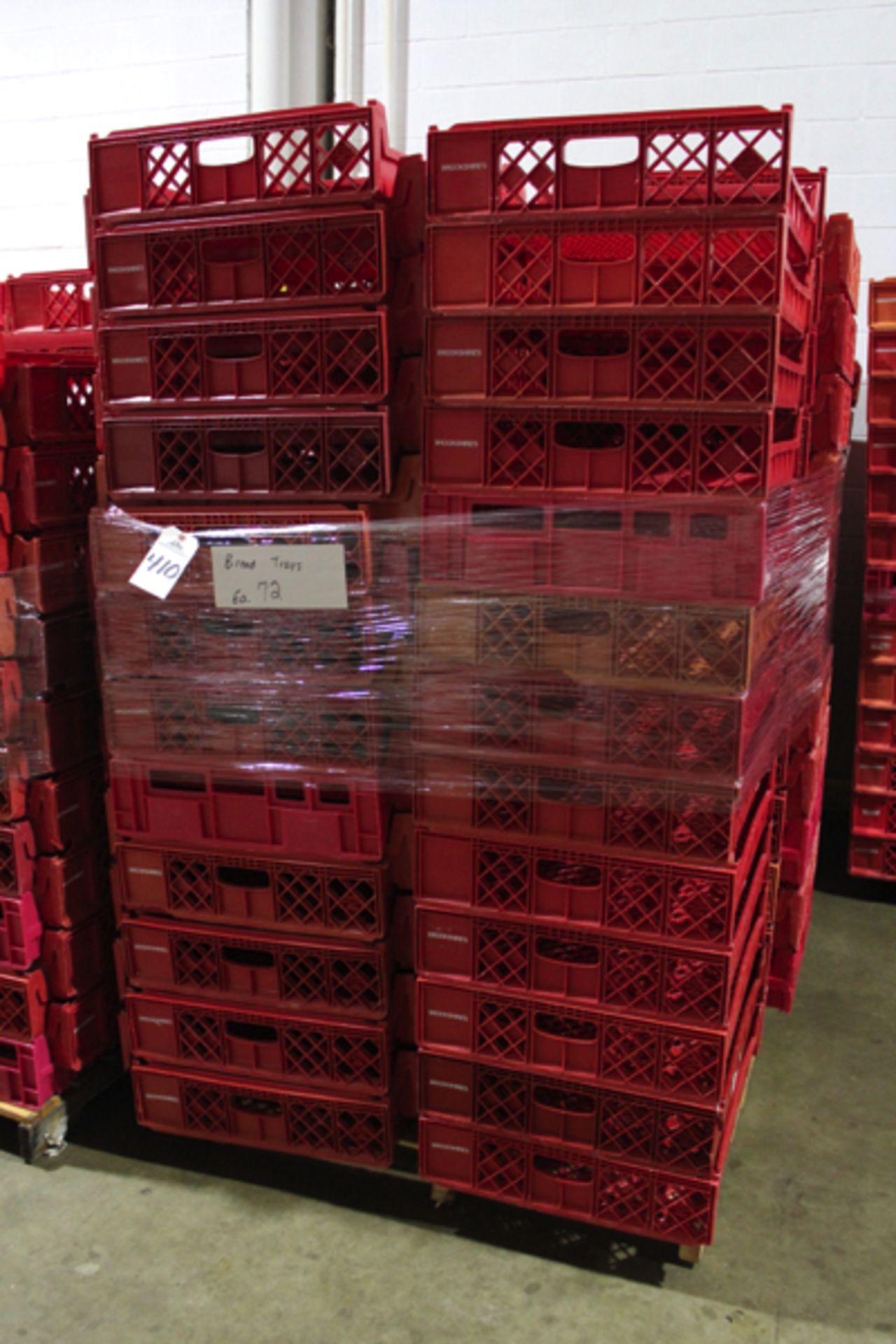 Lot of (72) Bread Trays, 20 1/2" x 24 3/4" x 5 1/4" | Loading Price: $25 Or Buyer May Hand Carry