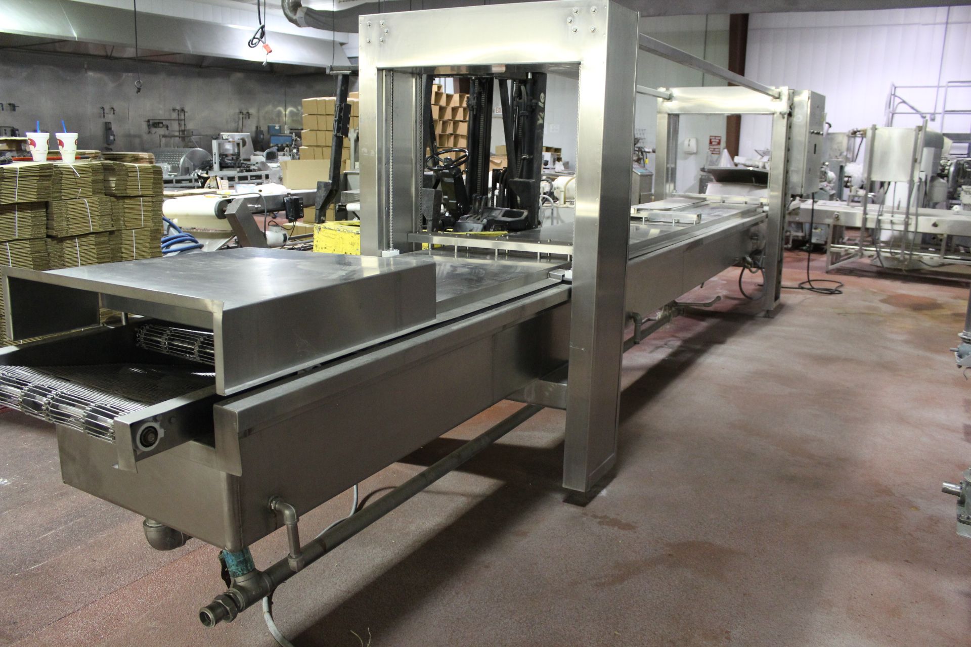 Stainless Steel Continuous Submersion Cooking Conveyor with Top hold Down Belt, 24" X 27' 9", 1" Cle - Image 4 of 4