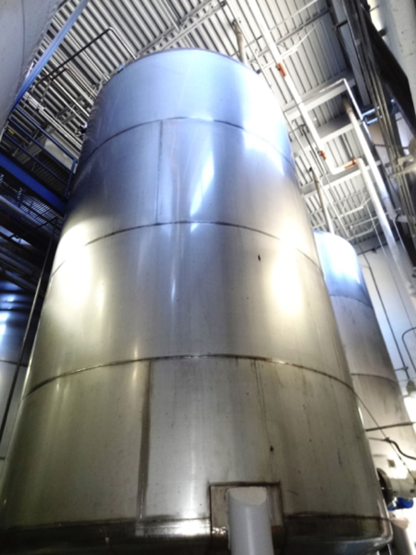 11,500 Gallon SS Vertical Agitated Tank, Dome Top, Dish Bottom, Side Bottom Agitator, Top Manway, - Image 3 of 11