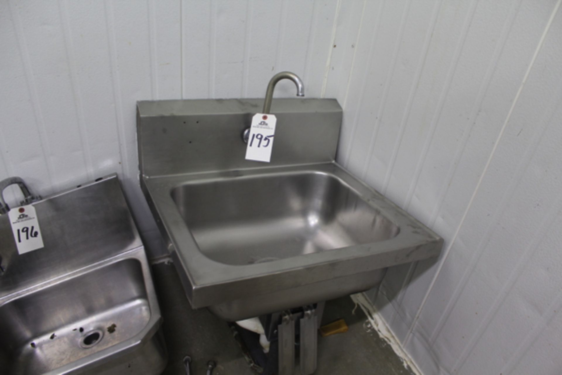 Stainless Steel Wash Sink | Rigging Price: $25 or May Hand Carry