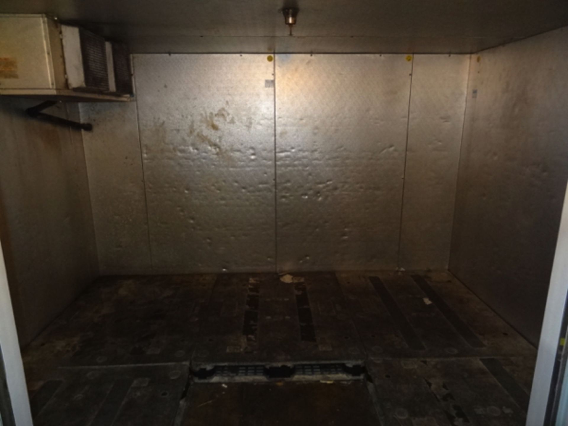 Cold Storage Room - 11'-6" long x 10' wide x 7' high with 4' wide door | Rigging Price: $1000 - Image 3 of 5