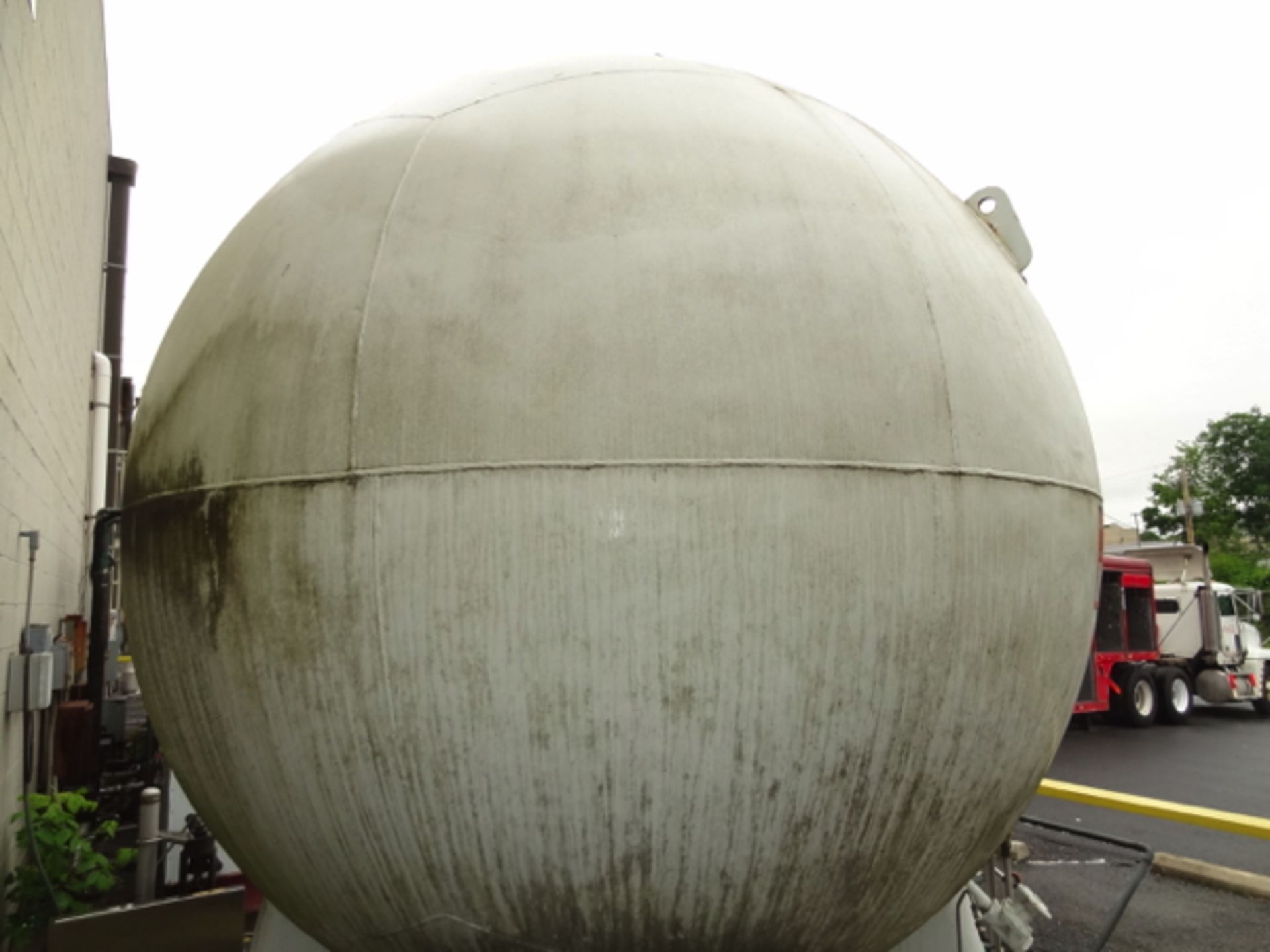 Spherical Nitrogen Storage Tank Model VCC-310-266S | Rigging Price: $1500 - Image 4 of 5