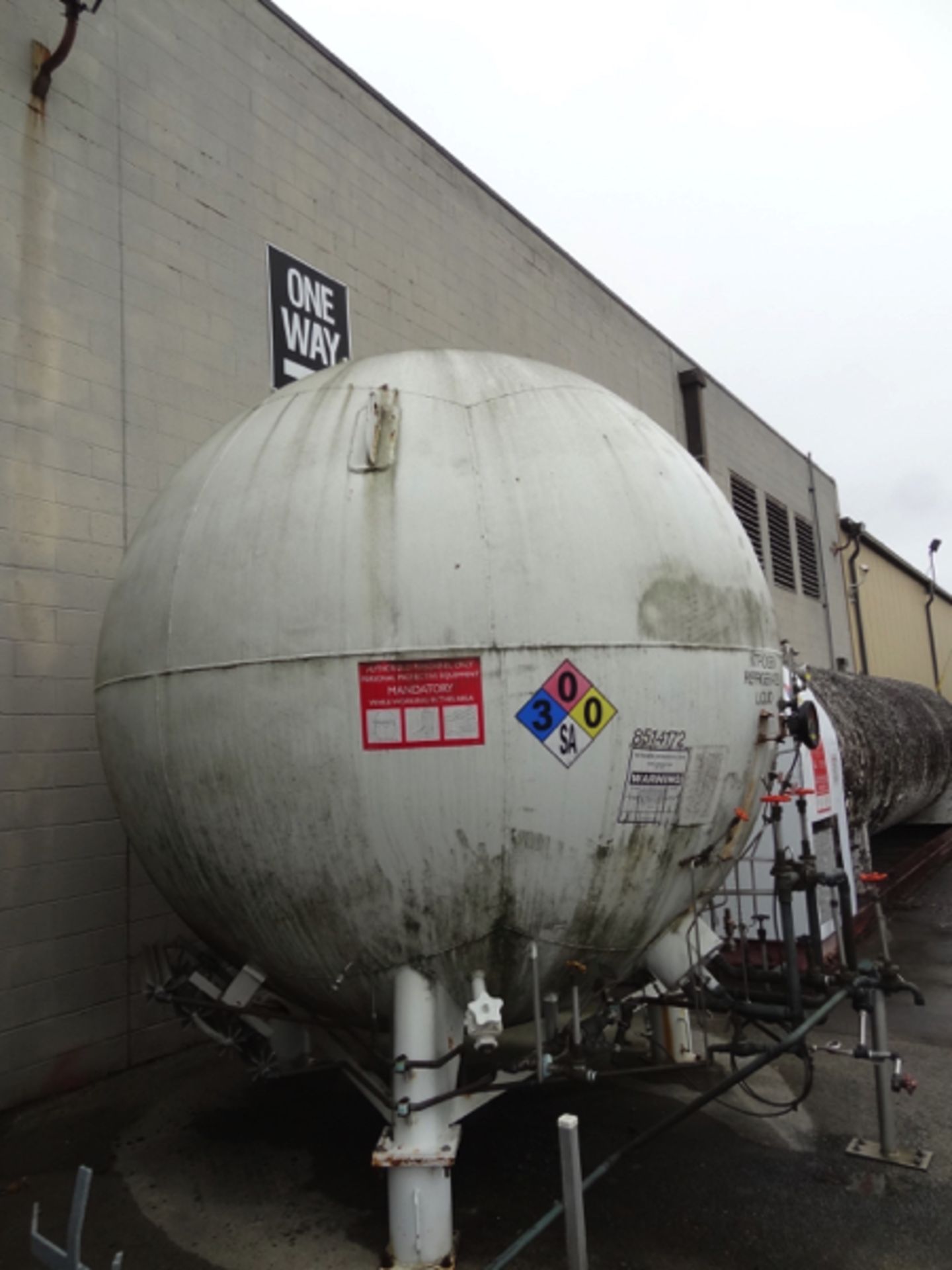 Spherical Nitrogen Storage Tank Model VCC-310-266S | Rigging Price: $1500