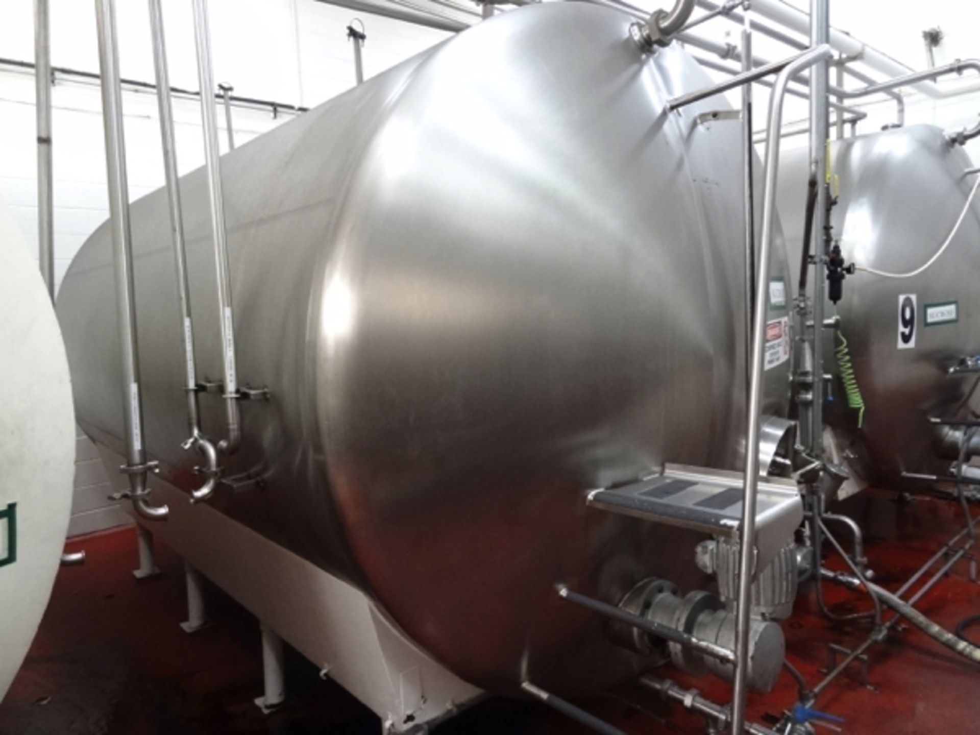 5000 Gallon Cherry Burrell Stainless Steel Horizontal Mixing Tank, 8' Diameter X 13' Straightwall - Image 2 of 6