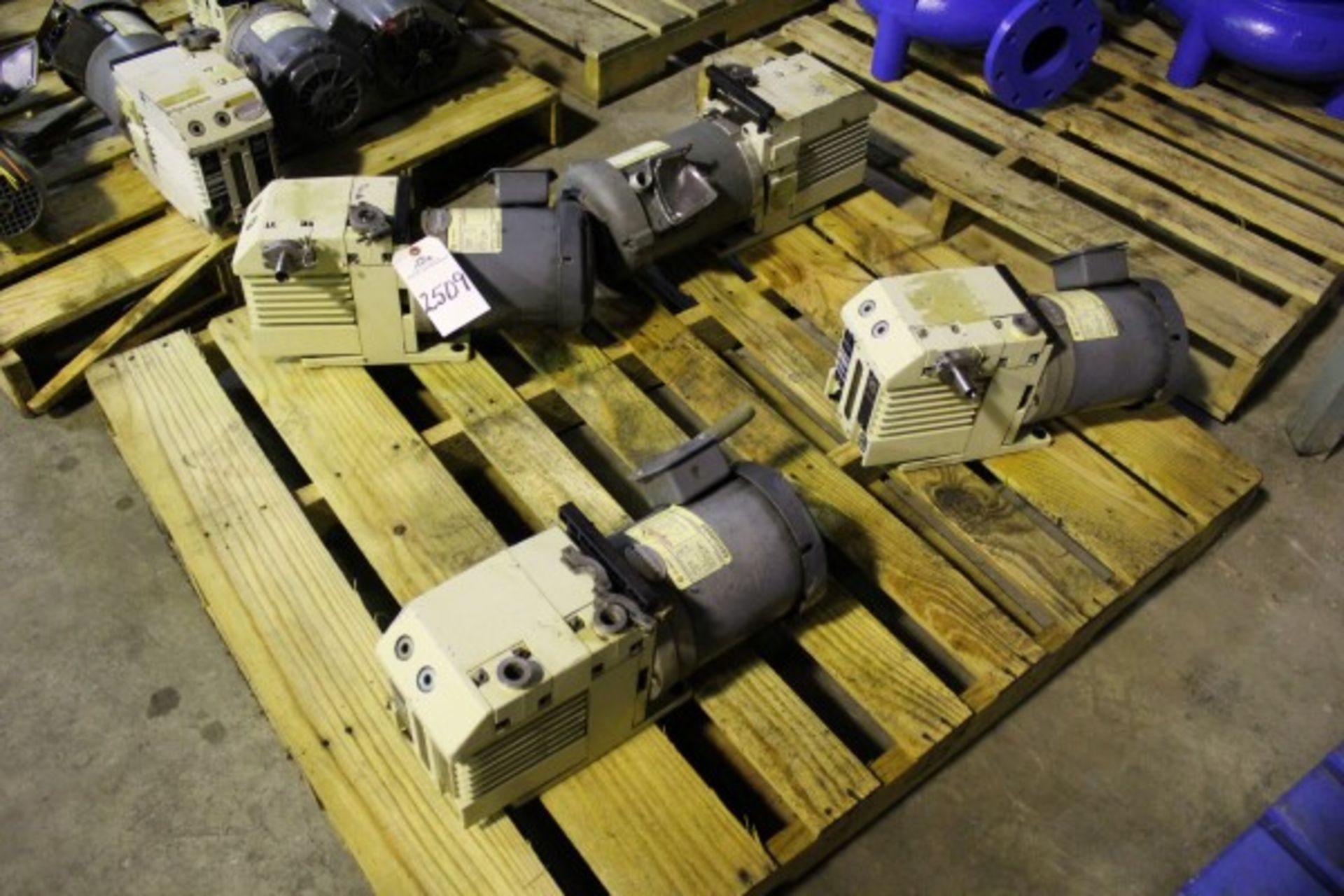 Pallet Lot Vacuum Pumps , Leybold Trivac Type#D4B | Seller to load for $10 per lot or buyers may