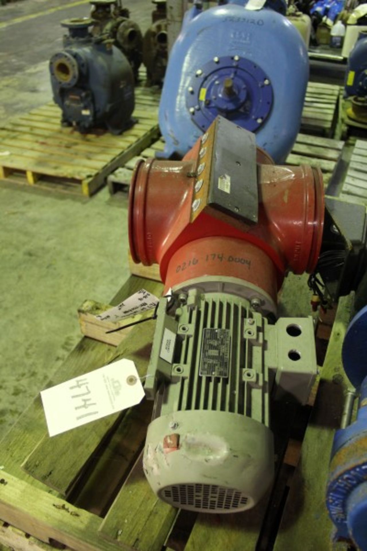 Moll-Motor Chopper Unit | Seller to load for $10 per lot or buyers may remove hand carry items by