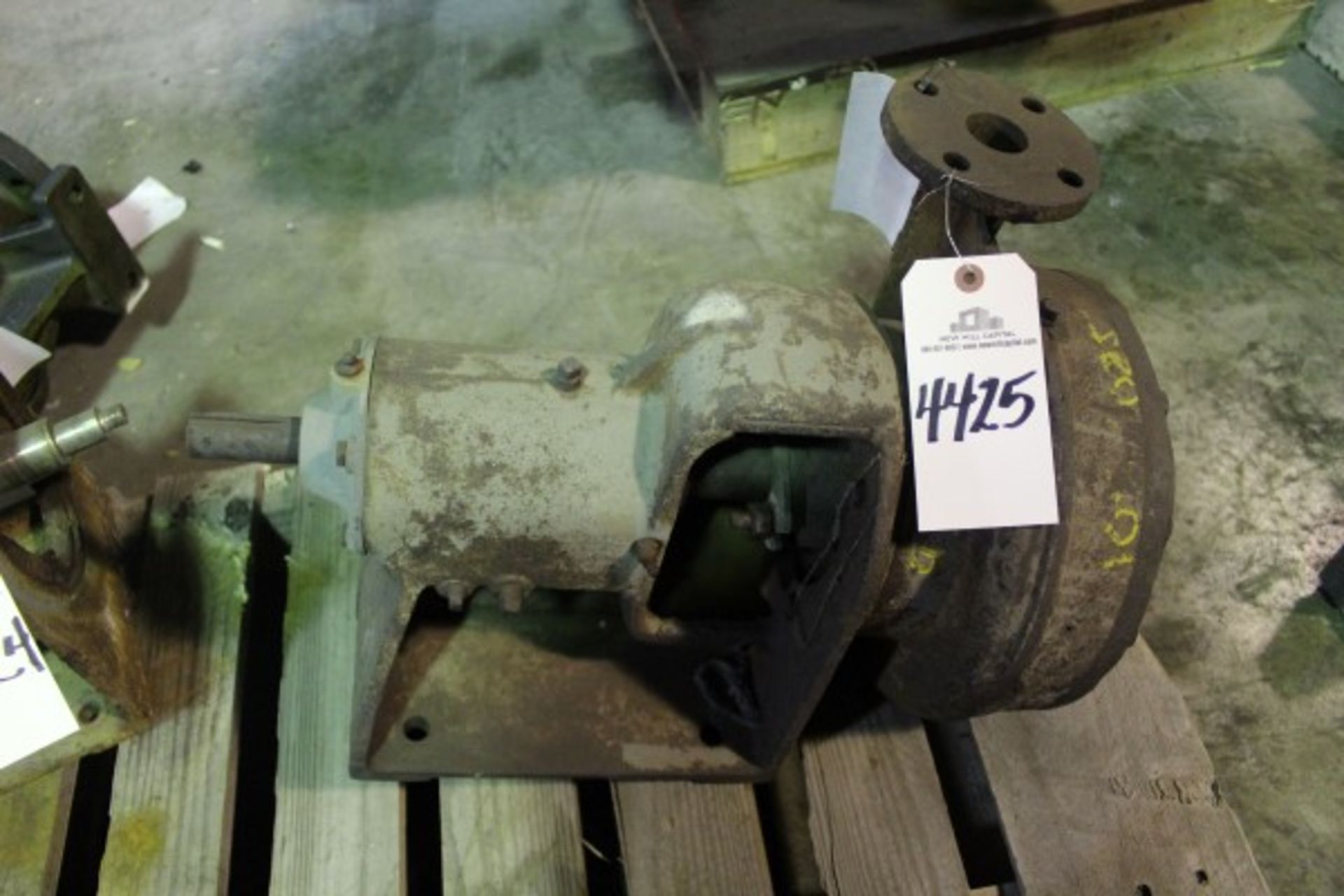 Worthington 11/20 NE72 Iron Pump | Seller to load for $10 per lot or buyers may remove hand carry