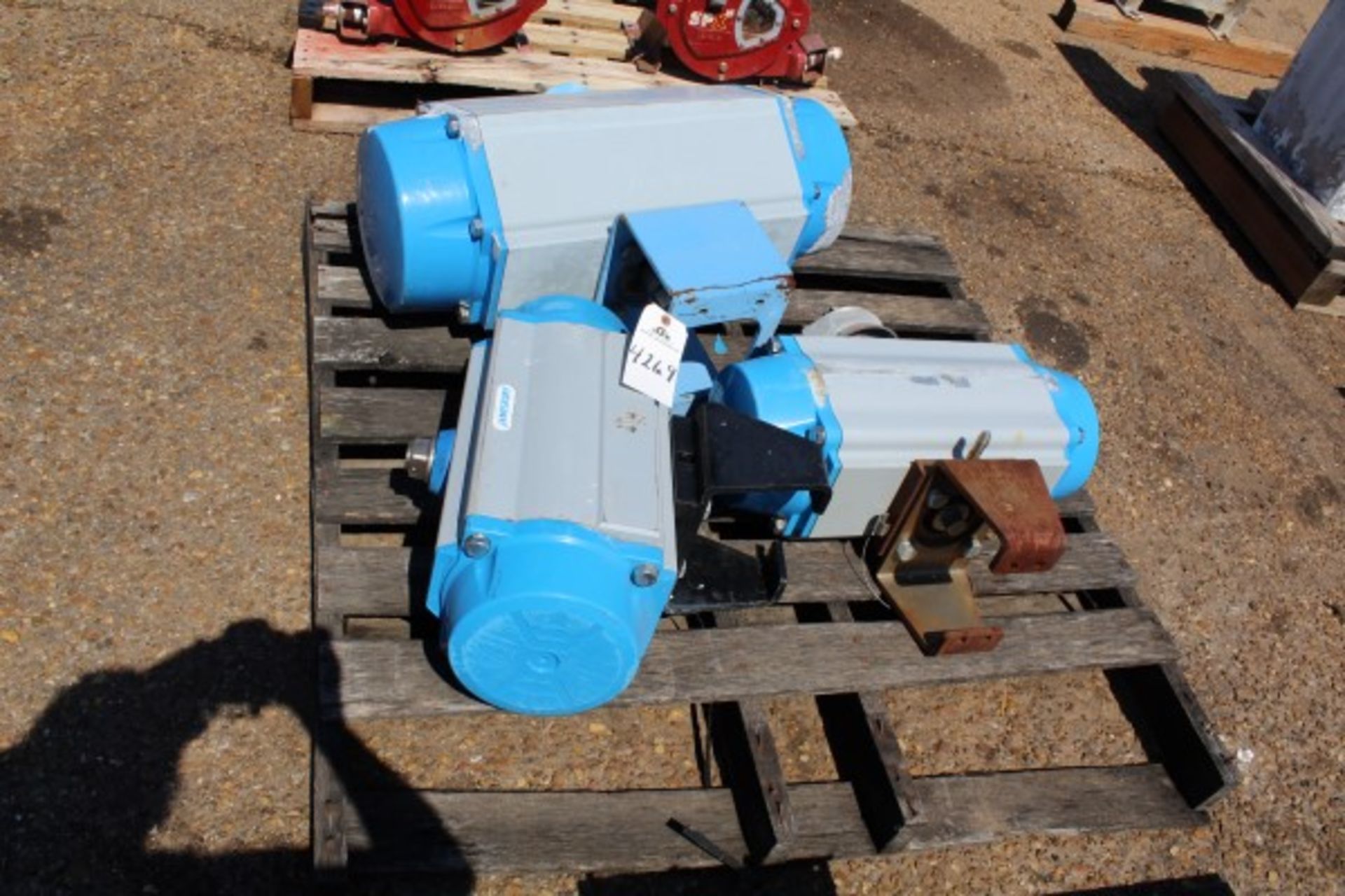 Pallet Lot Actuators | Seller to load for $10 per lot or buyers may remove hand carry items by