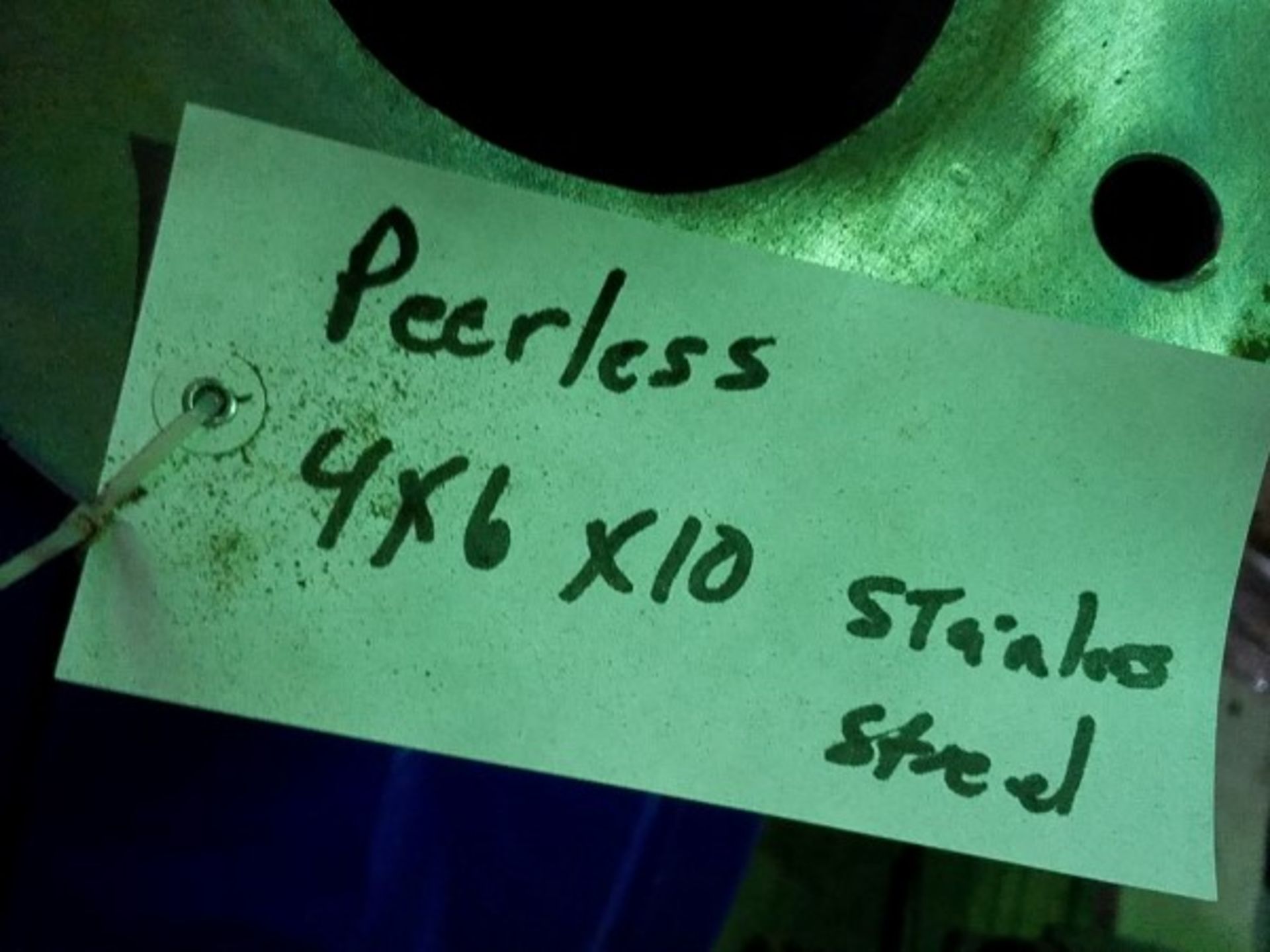 Peerless 4 x 6 x 10 Stainless Pump | Seller to load for $10 per lot or buyers may remove hand - Image 2 of 2