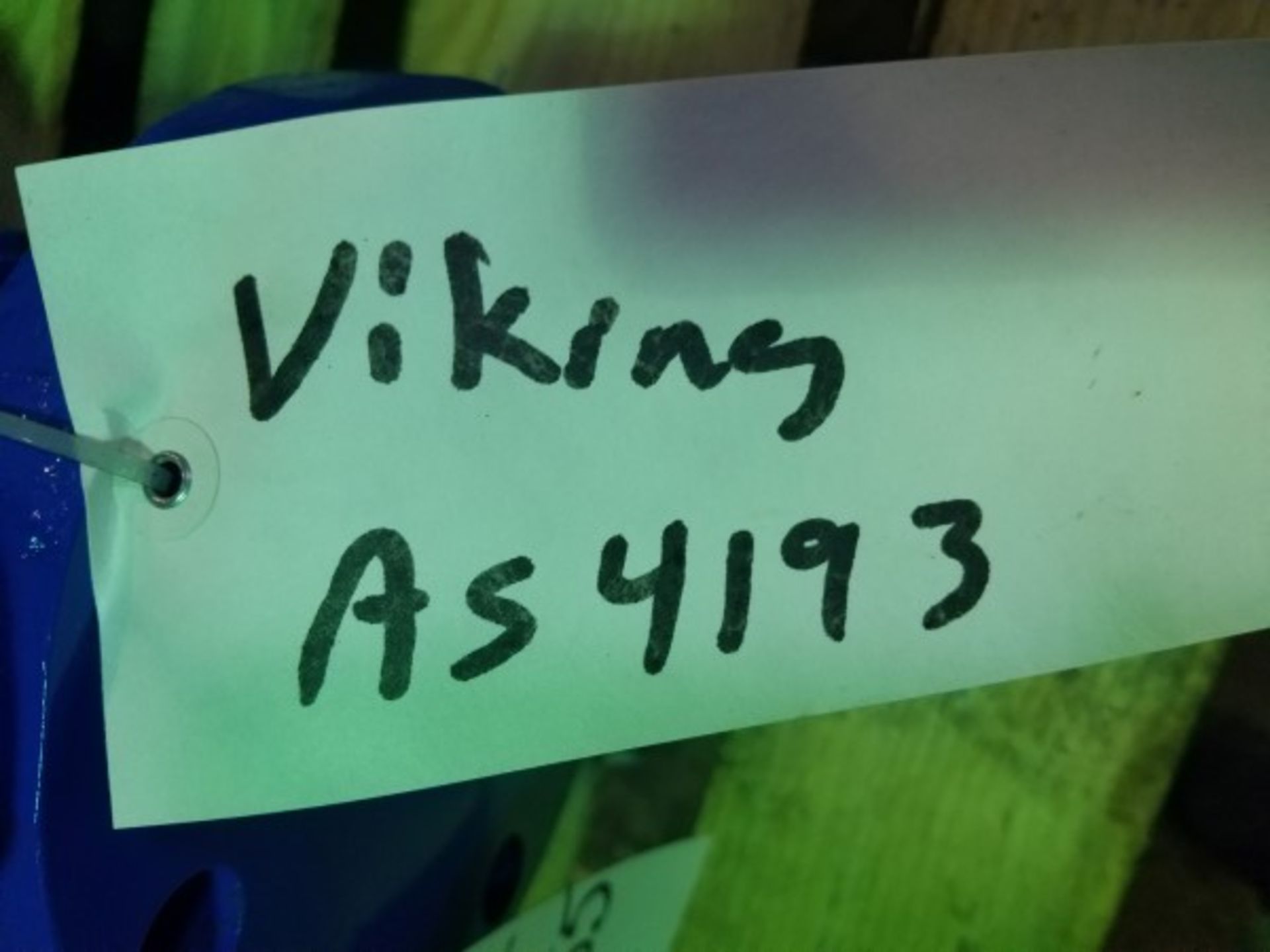 Viking AS4193 Gear Pump | Seller to load for $10 per lot or buyers may remove hand carry items by - Image 2 of 2