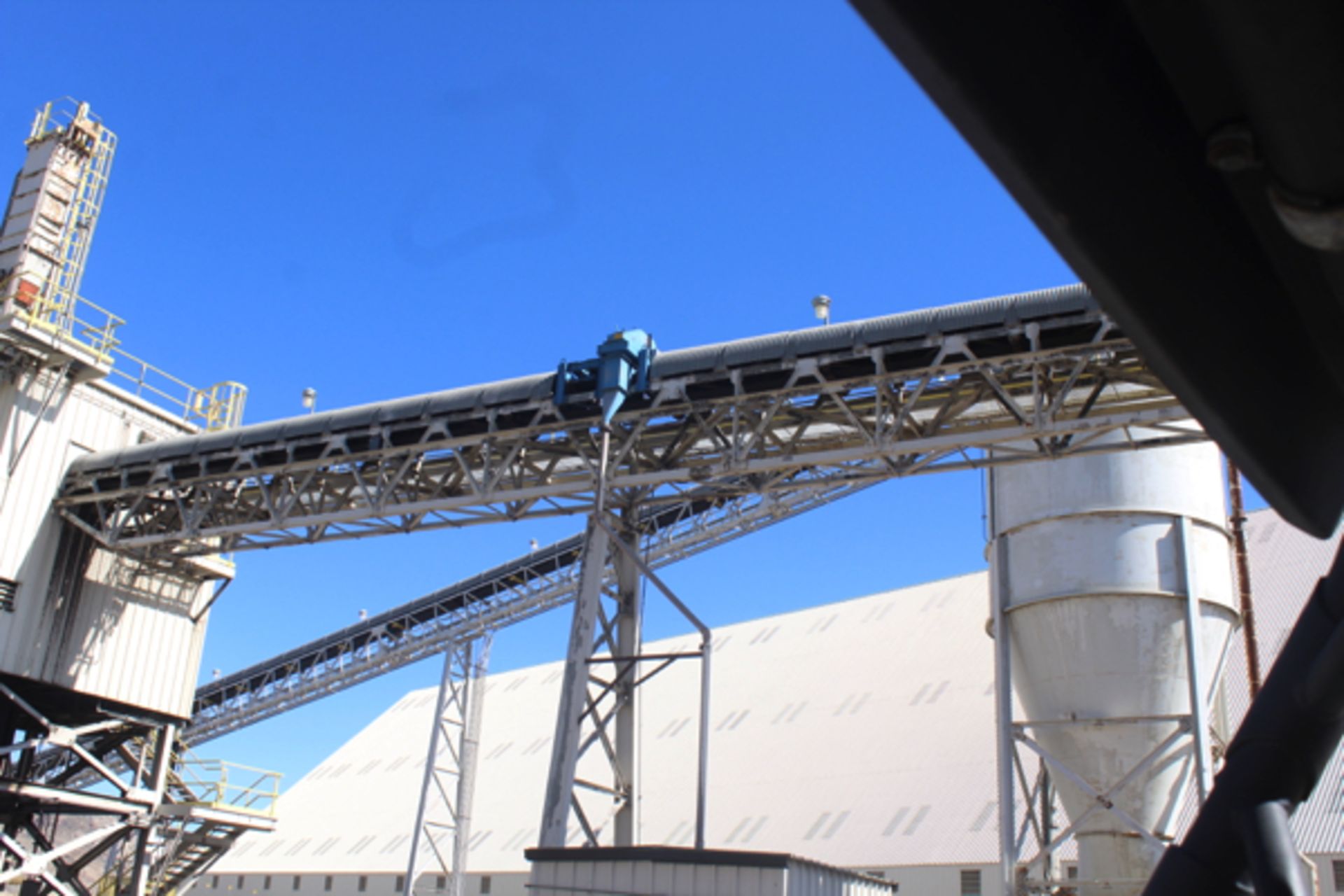 Coal Transfer Conveyor System, W/ Transfer Shack & Drives, 29" Belt, approx 550' | Location: Coal/ - Image 5 of 8