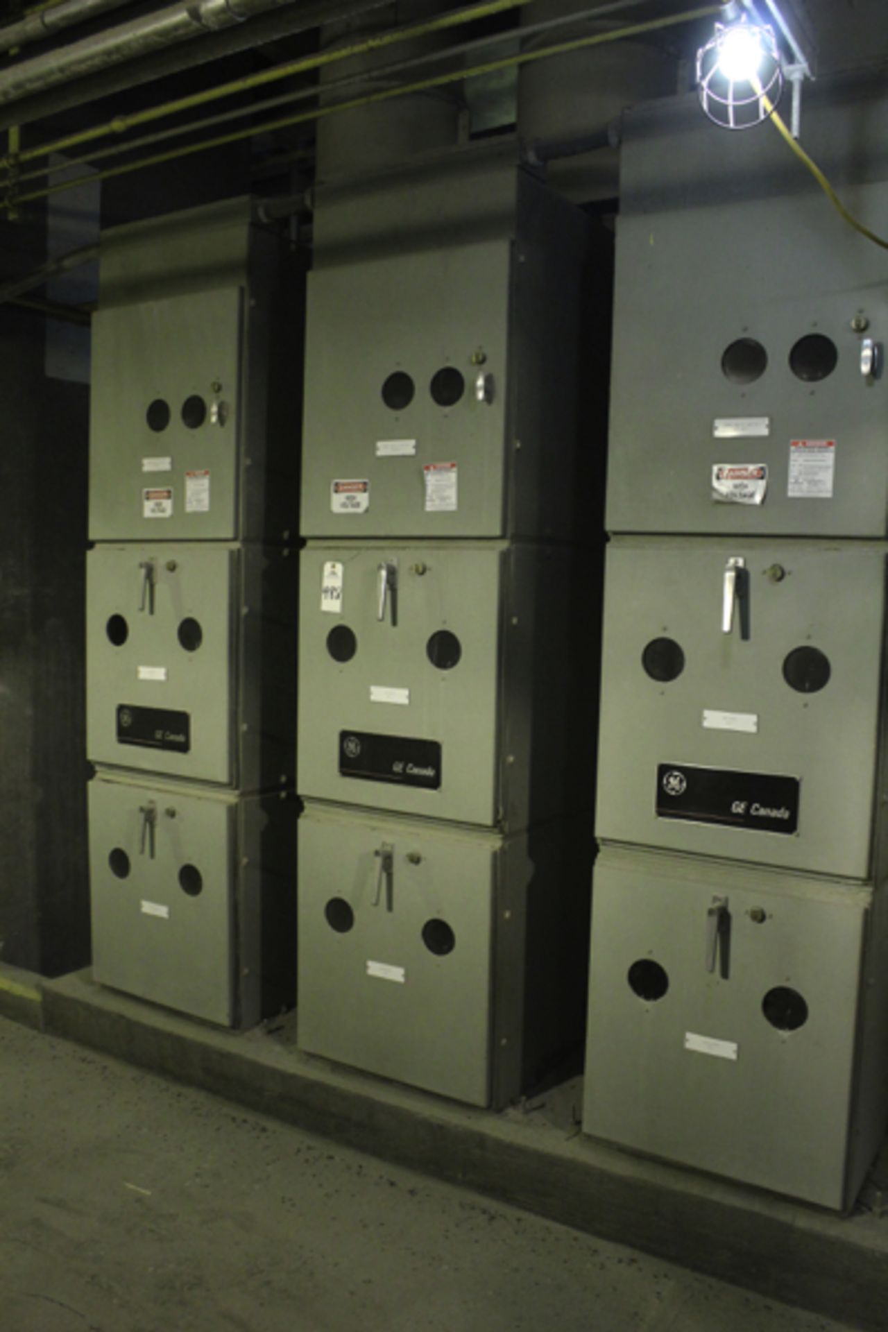 Lot of (3) GE Canada Disconnect Switches | Location: Turbine Building