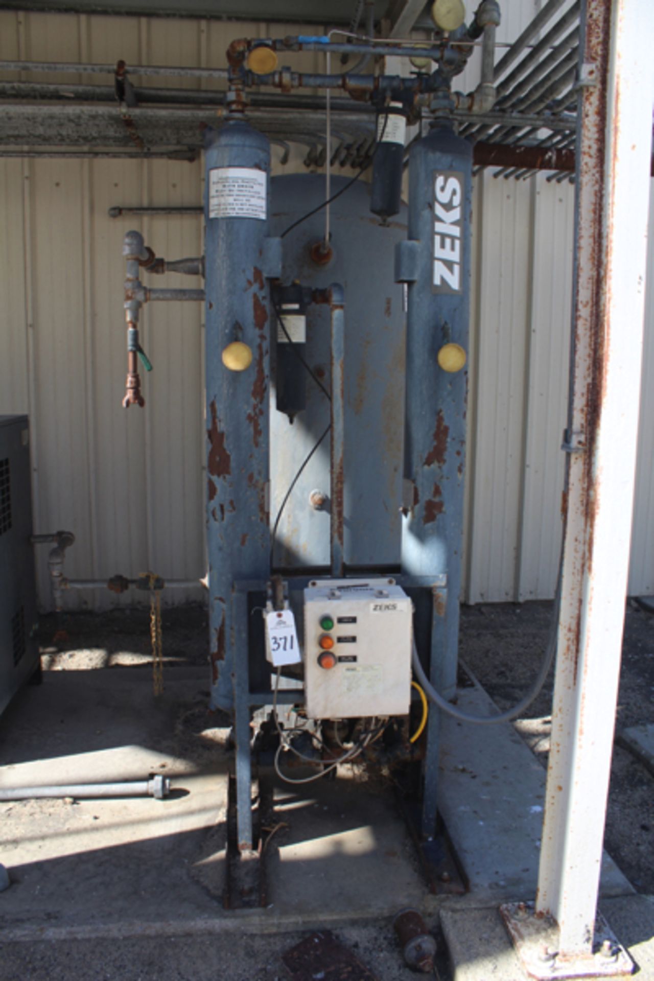 Zeks Compressed Air Dryer, M# 100HPS1H0F | Location: Coal/Petcoke Conveyor Area