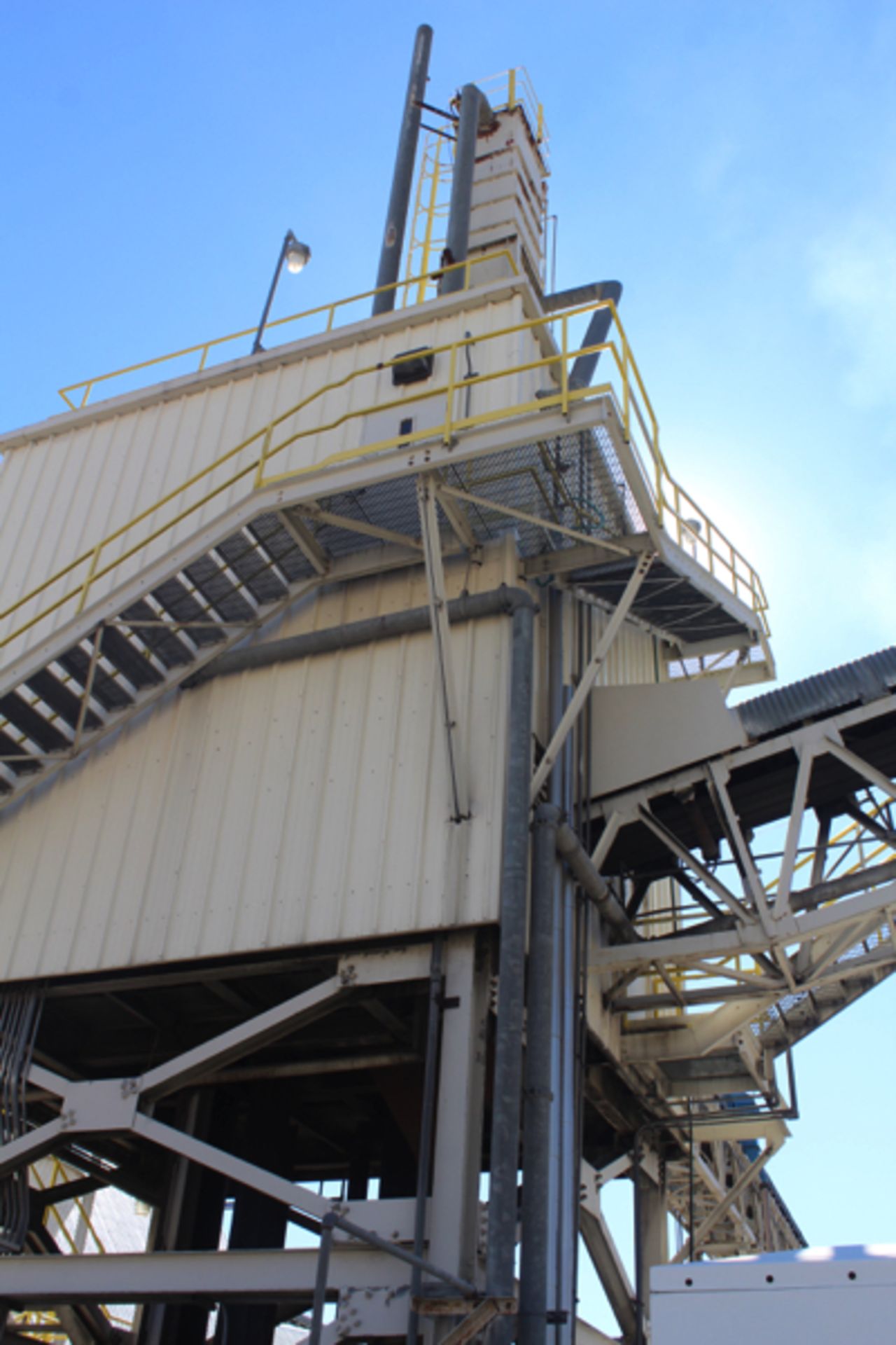 Coal Transfer Conveyor System, W/ Transfer Shack & Drives, 29" Belt, approx 550' | Location: Coal/ - Image 7 of 8