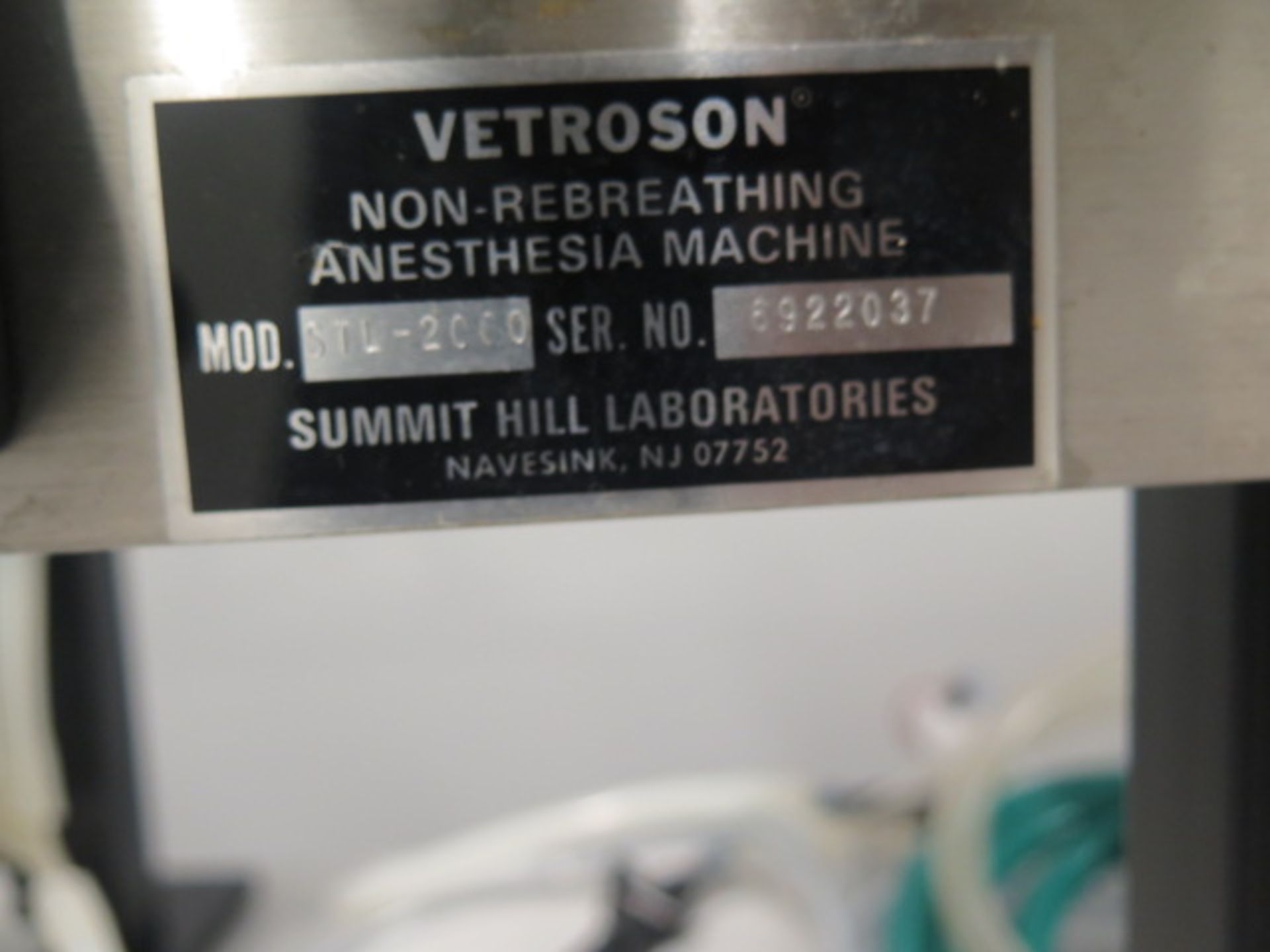 Vetroson / Summit Anesthesia Solutions mdl. STL-2000 Tabletop Isoflurane Non-Rebreathing - Image 5 of 5