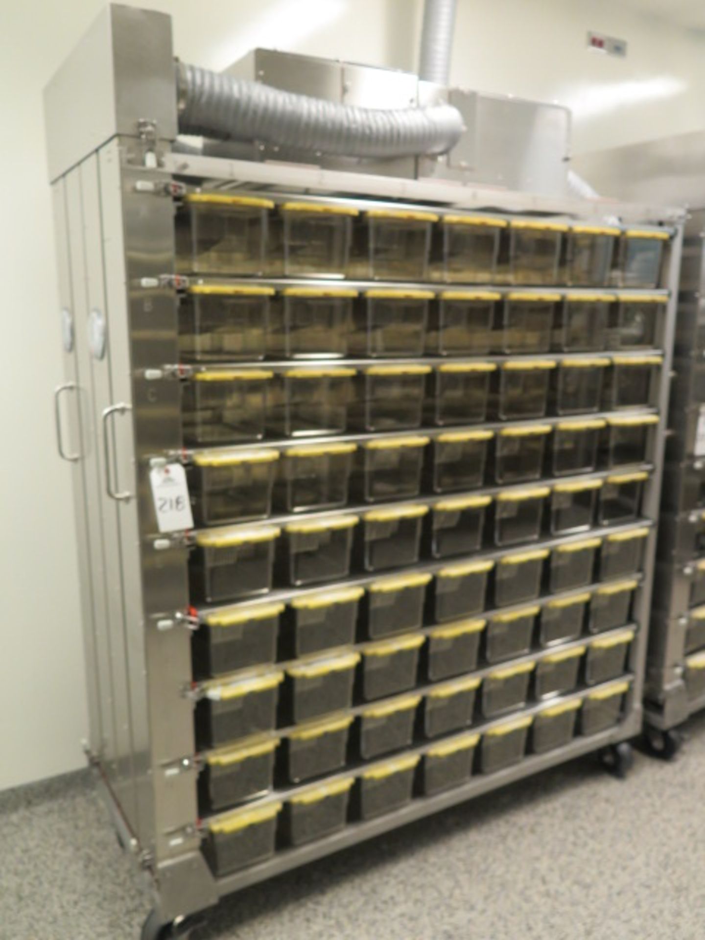 Thoren 126 Bay Double Sided Rolling Caging System w/ Temperature Controlled Environnment | Loading