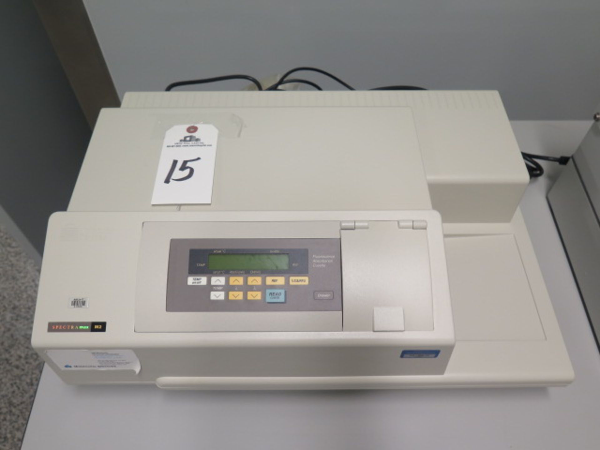 Molecular Devices SPECTRAmax M2 Fluorescence Absorbance Cuvette Microplate Reader s/n D02282 | - Image 2 of 5