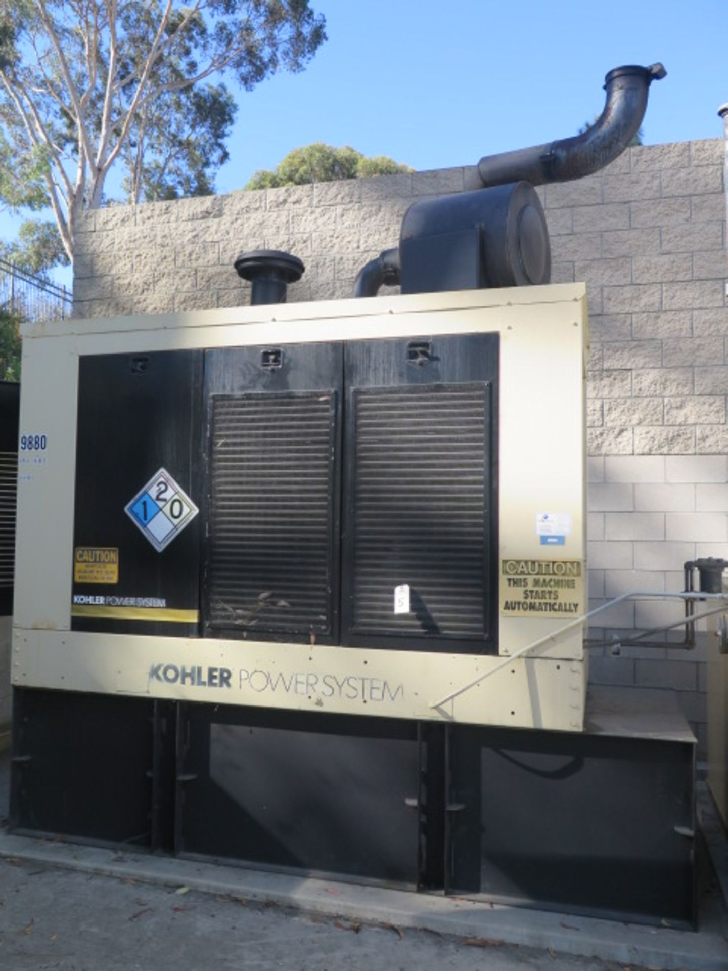 Kohler Power Systems mdl. 350ROZD71 350kW Diesel Powered Backup Generator s/n 395429 w/ Detroit - Image 2 of 12