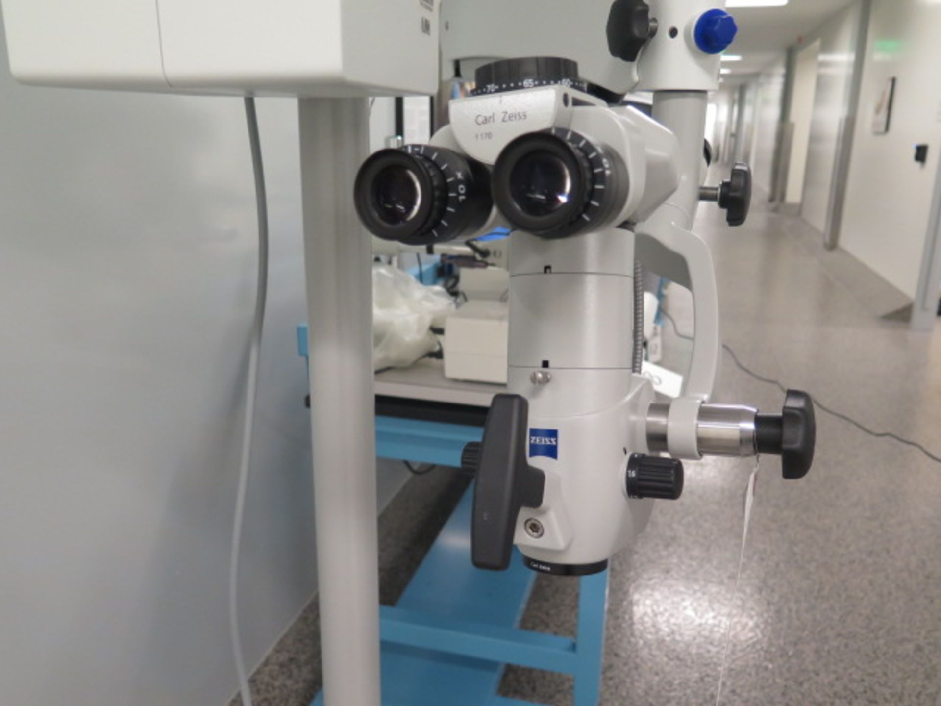 Zeiss Surgical GmbH Surgical Video Microscope s/n 6627125528 w/ MediLive Video Control Unit, Live - Image 3 of 7