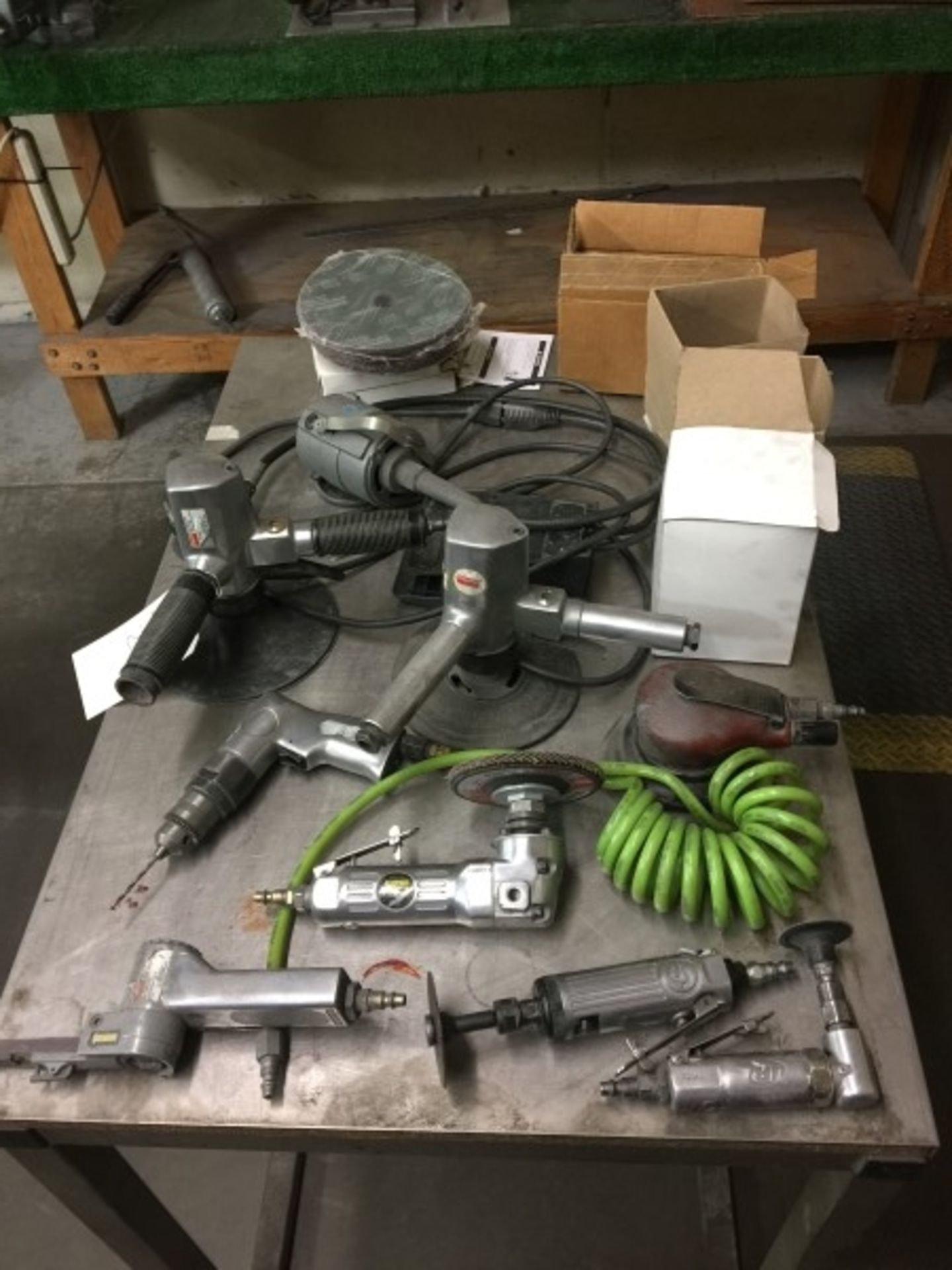Misc. Air Tools - Image 2 of 3