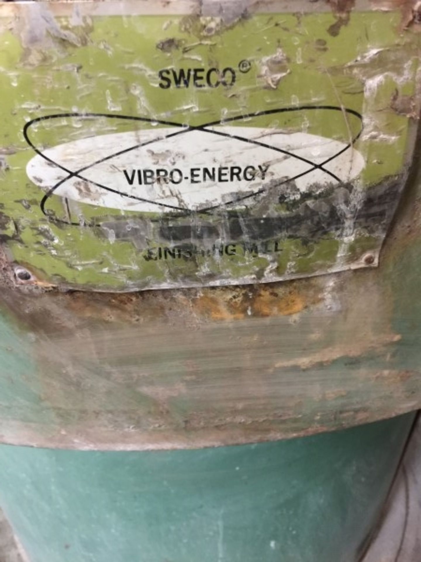 Sweco Vibratory Tumbler