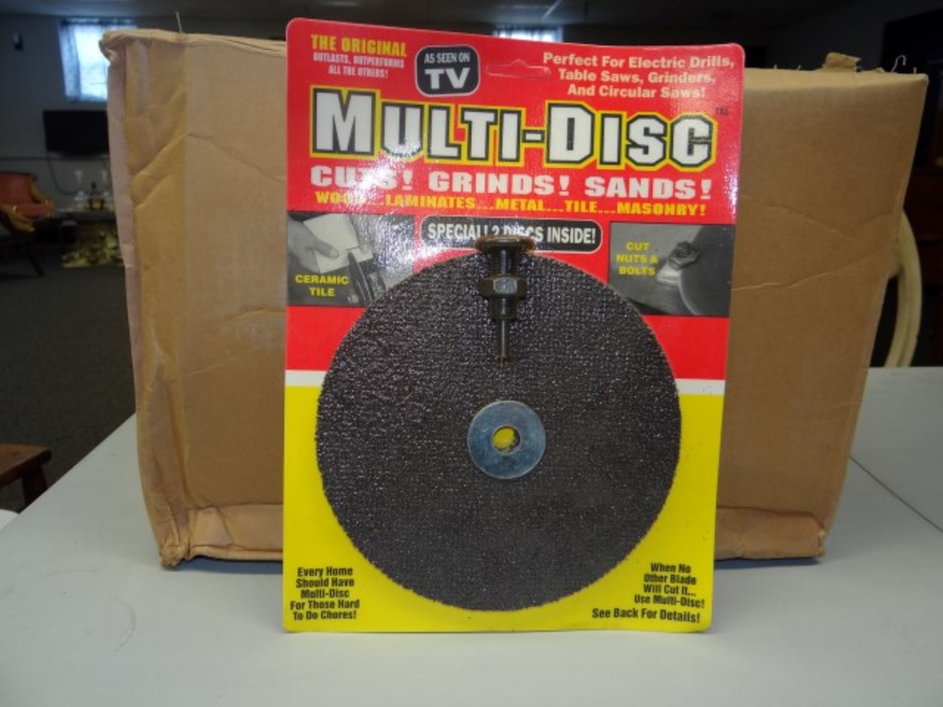 7" Aluminum Oxide Grinding and Cut Off Discs. 12 Blister Packs/Case with 2 Disks Per Pack with Arbor