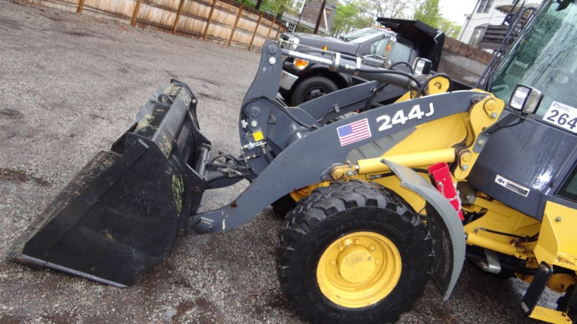 2011 John Deere #244JFront End Loader With A/C, Radio, Quick Disconnect, VIN LU244JX624988, SN - Image 17 of 21