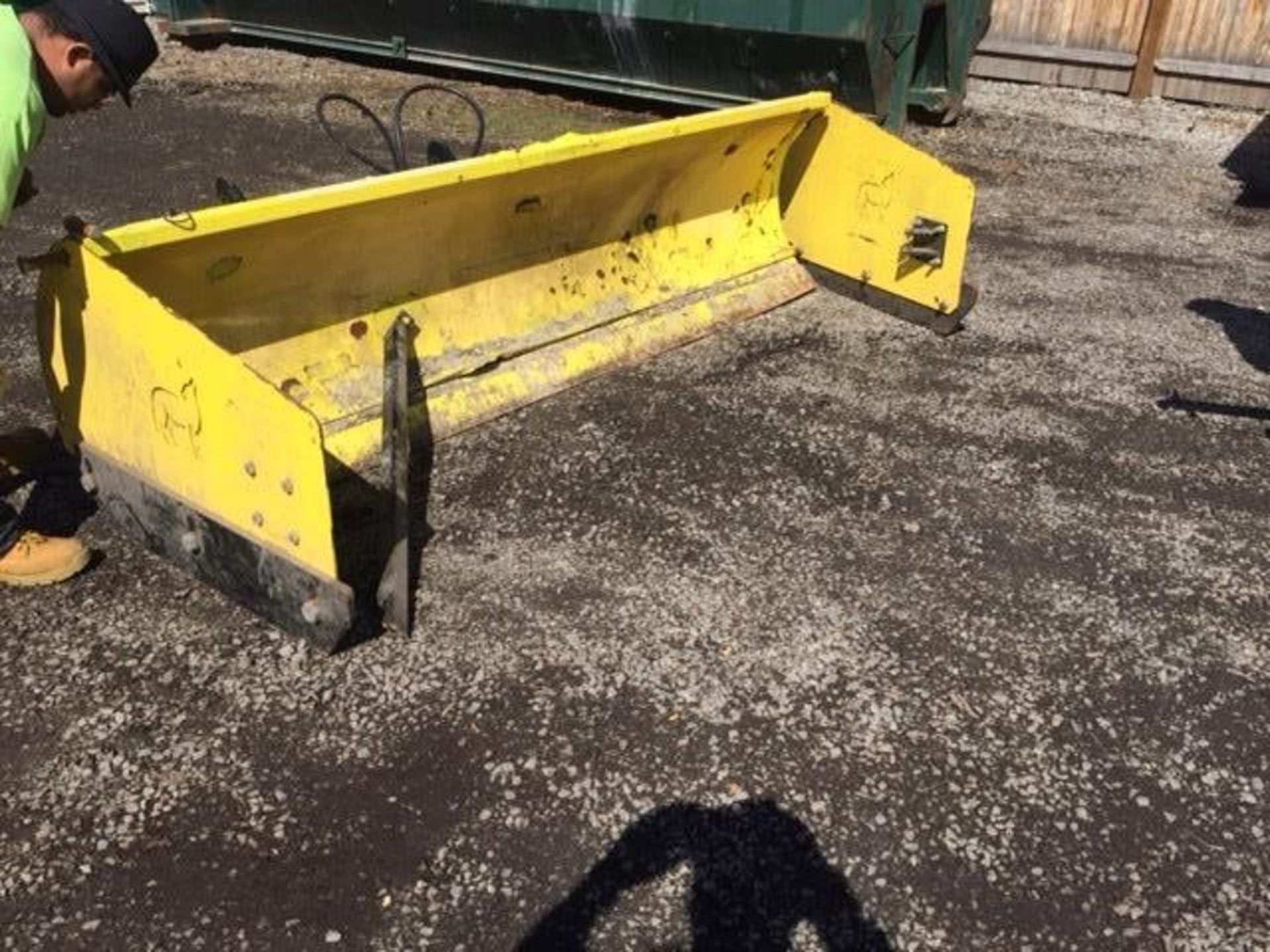 Snow Wolf 9' Ultra 108 Angle Snow Plow/Pusher - Image 2 of 3