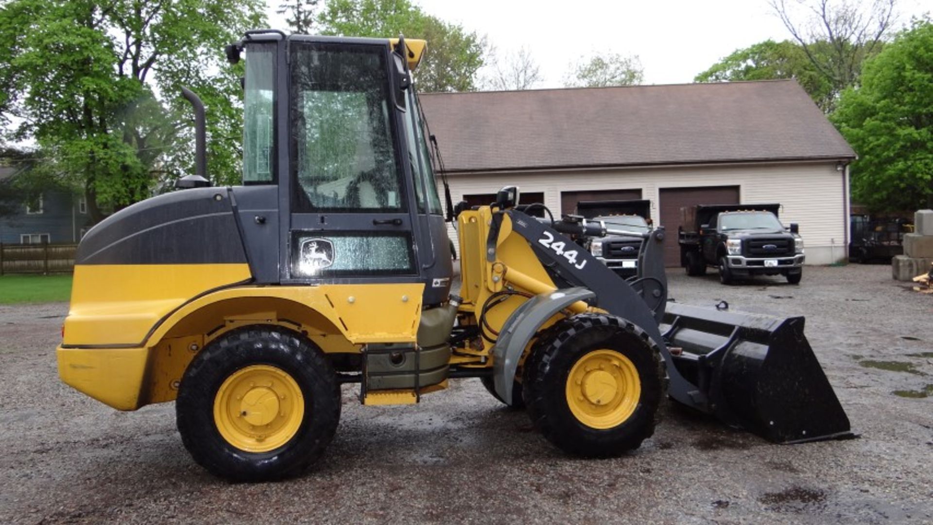 2011 John Deere #244JFront End Loader With A/C, Radio, Quick Disconnect, VIN LU244JX624988, SN - Image 16 of 21