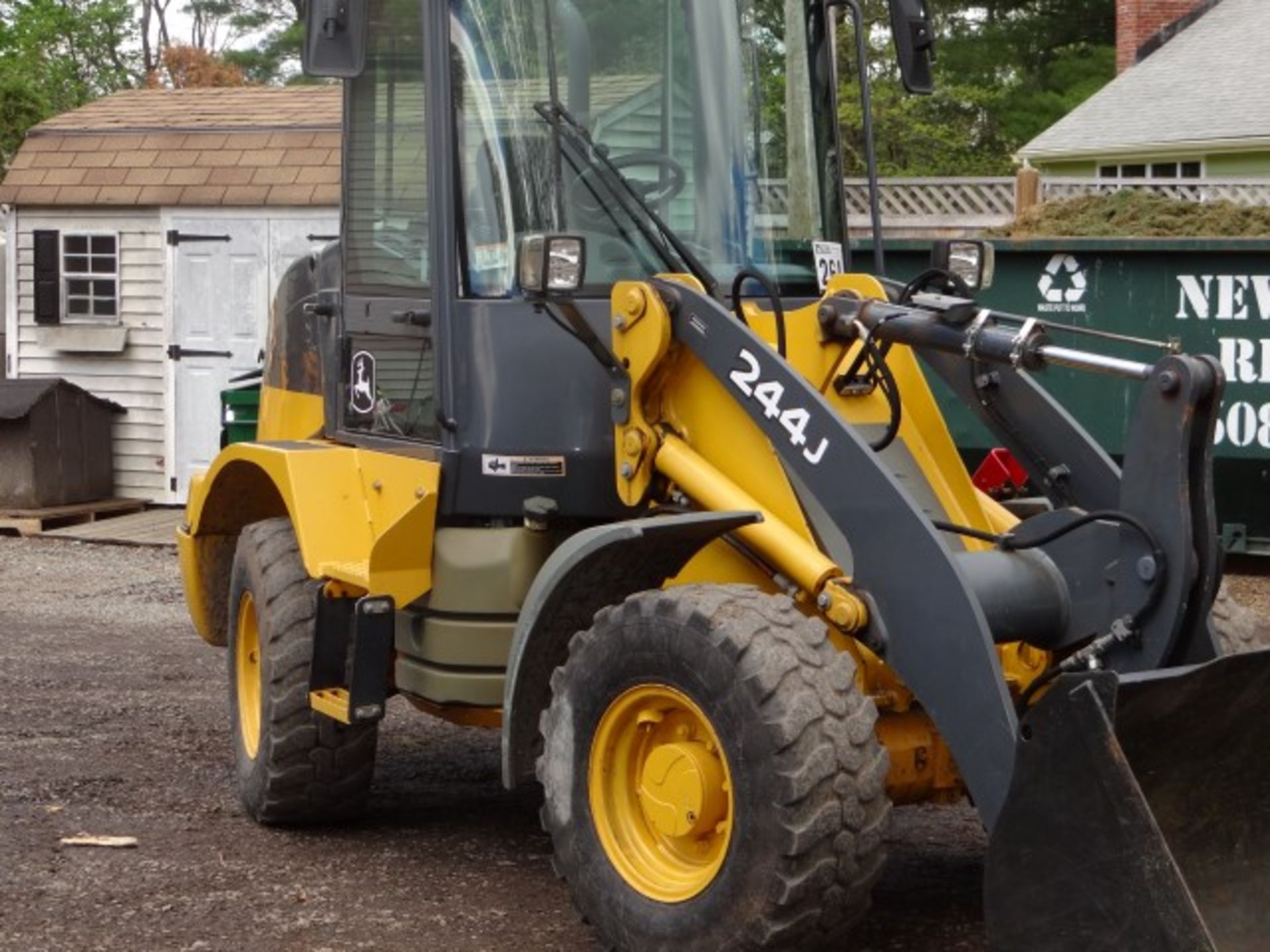 2011 John Deere #244JFront End Loader With A/C, Radio, Quick Disconnect, VIN LU244JX624988, SN - Image 4 of 21