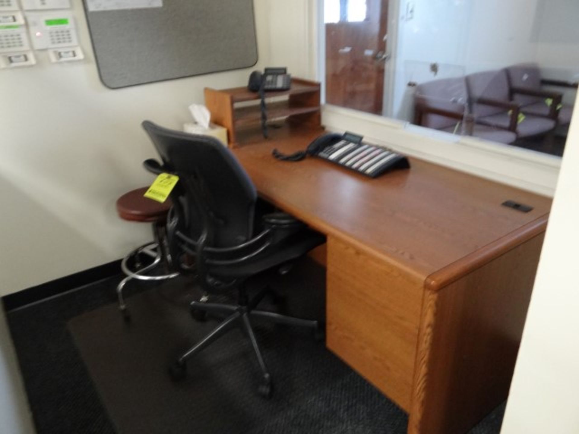 Reception Area, Desk, Armchairs, Cicular Table - Image 2 of 2
