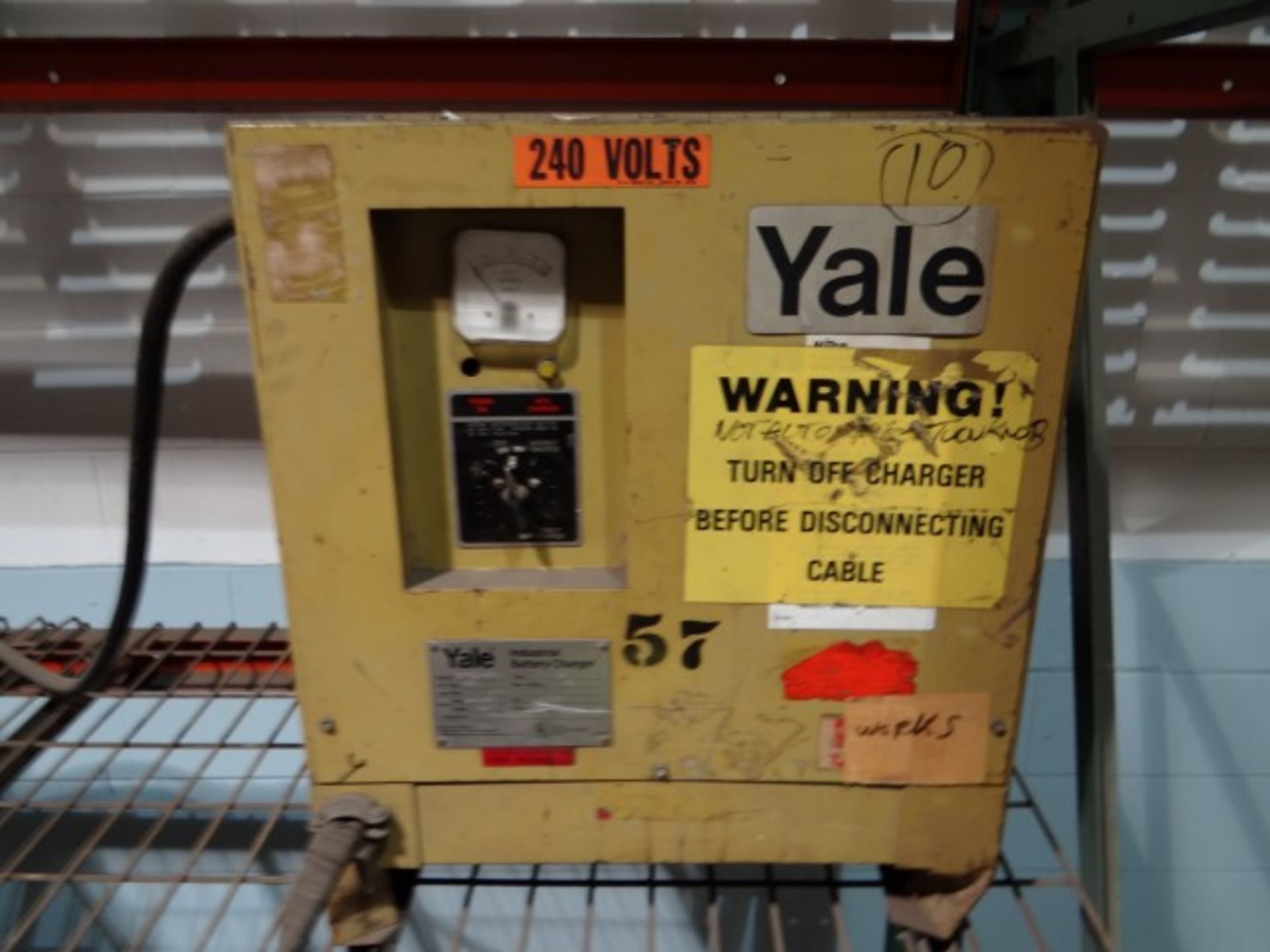 1 Yale Battery Charger