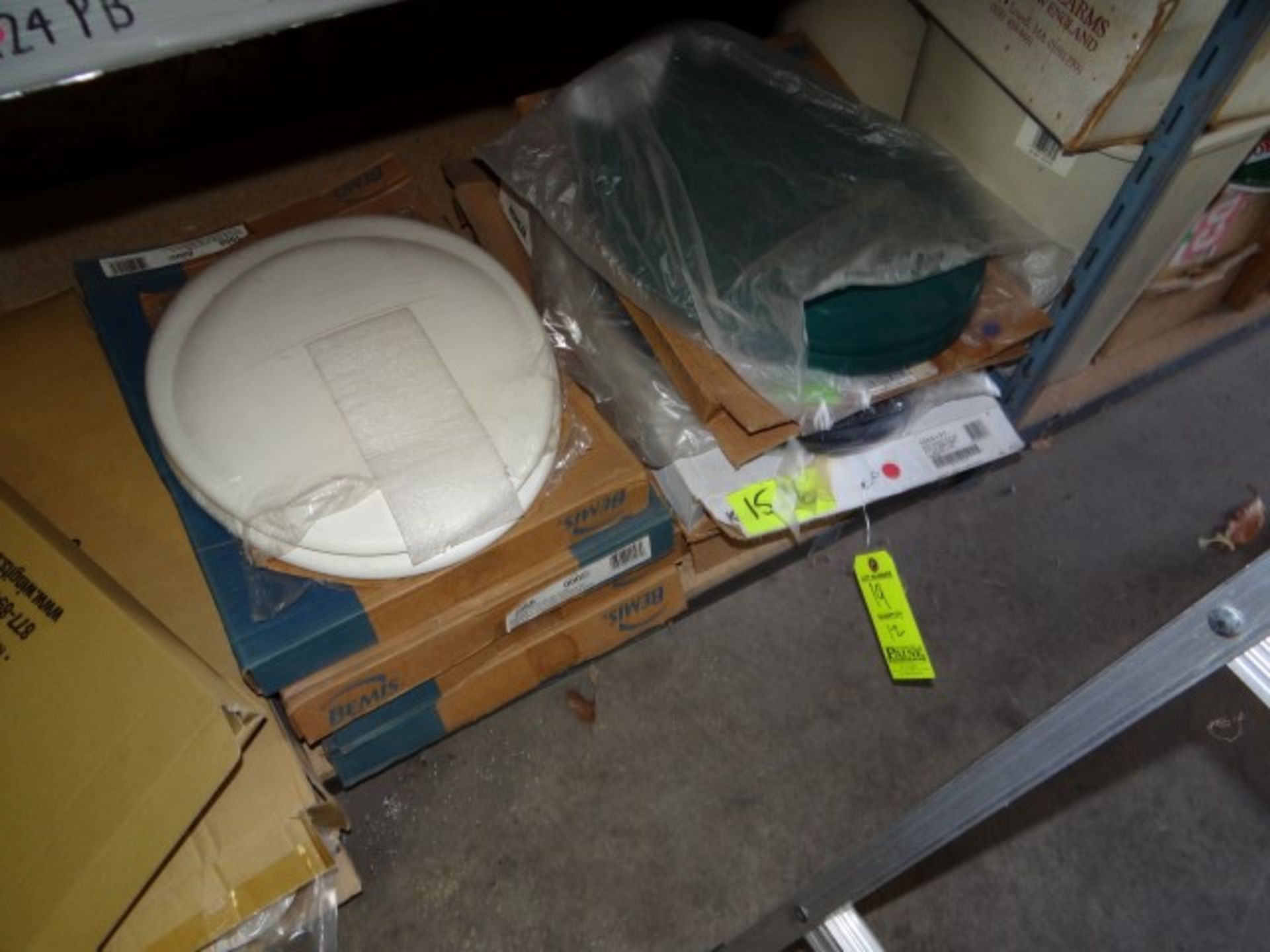 (12) Asst Toilet Seats