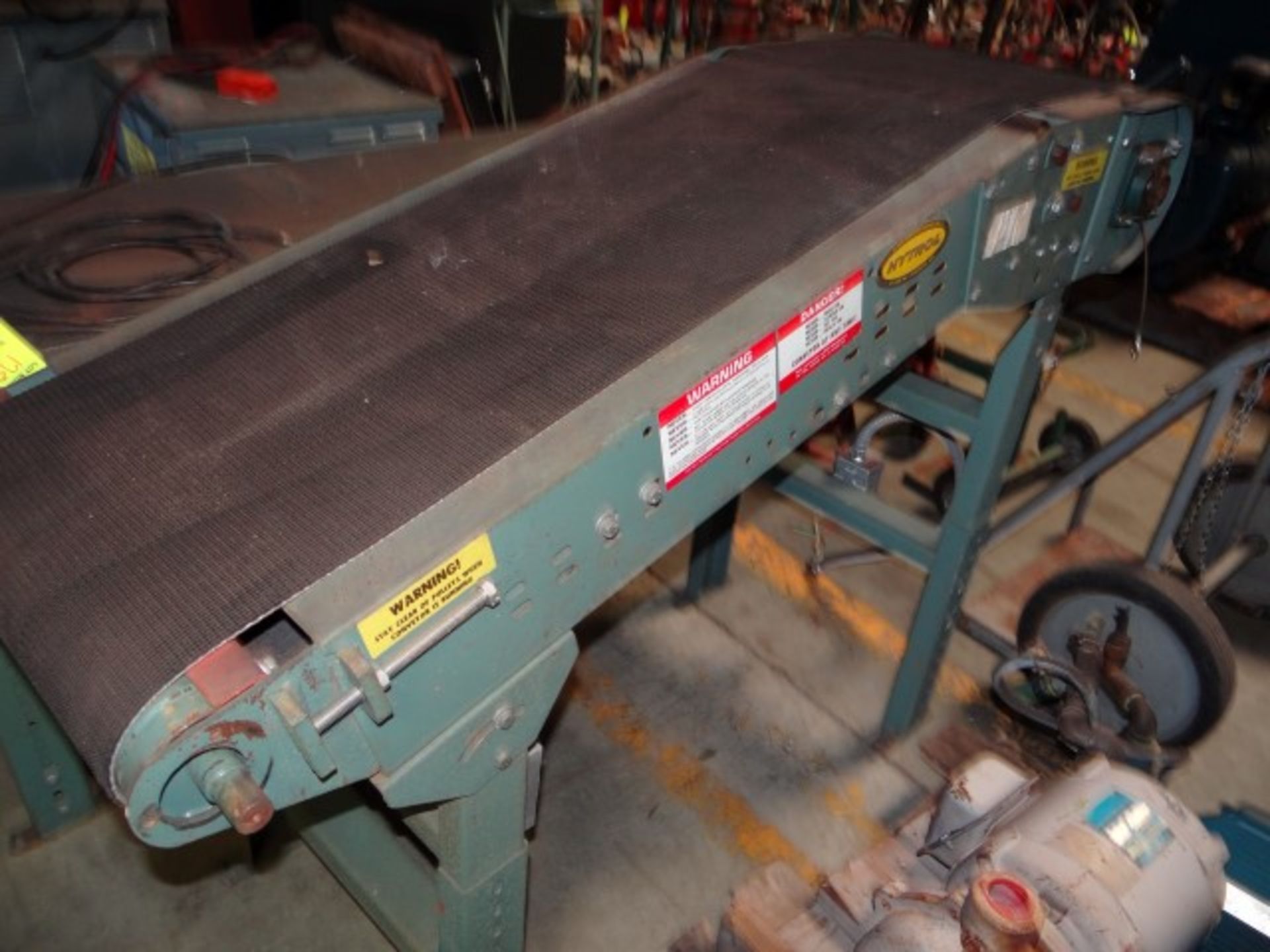 Hytrol 5' Incline 18" Belt Conveyort