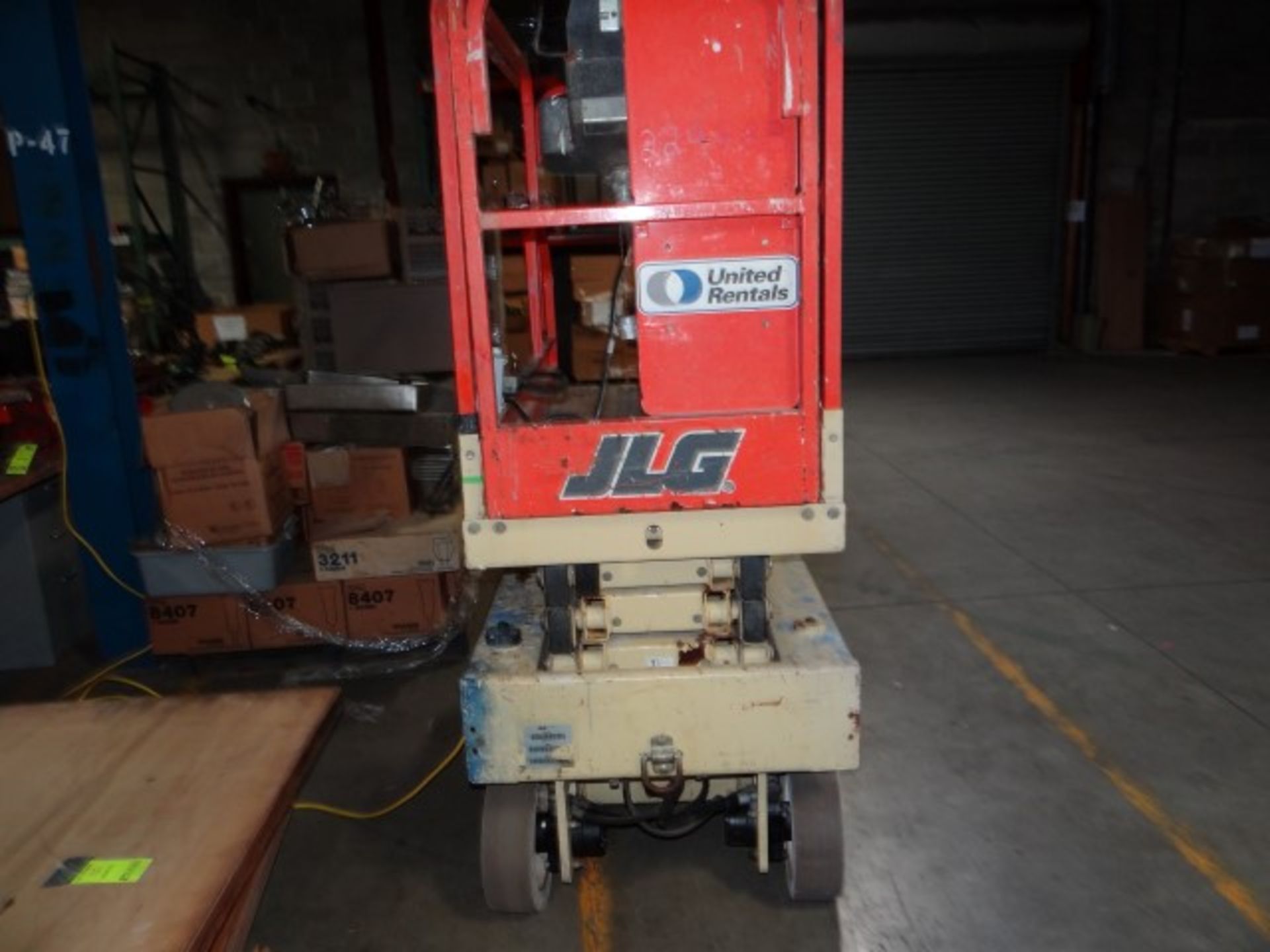 JLG #1932E3 500 LB Electric Sissor Lift - Image 3 of 3