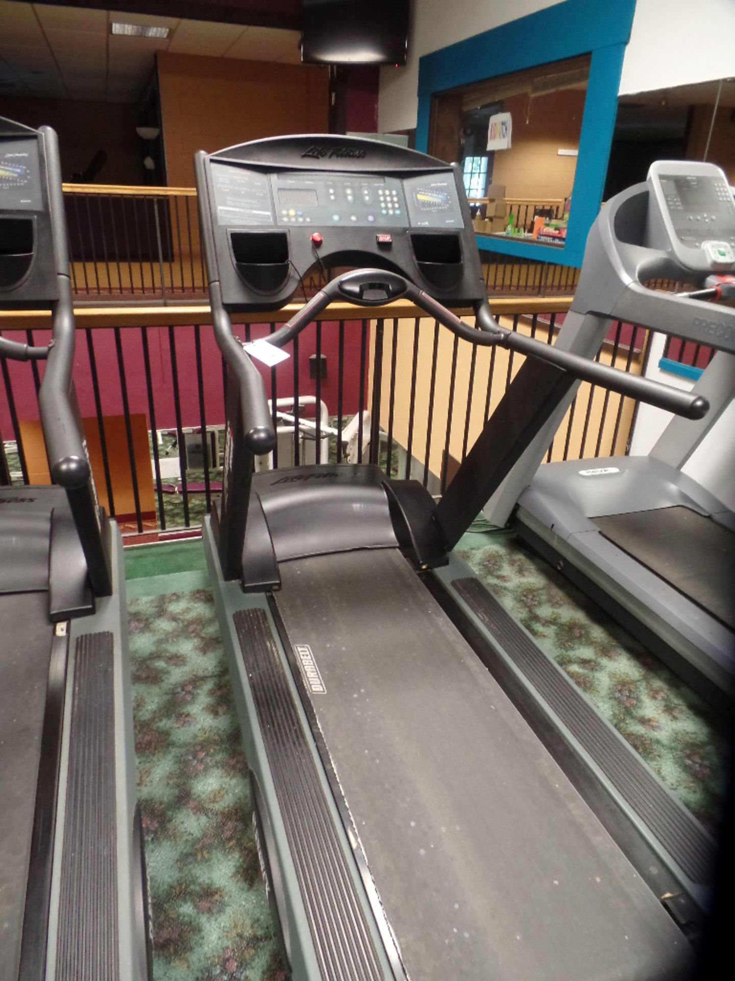 LifeFitness #9500HR Flexdeck Treadmill