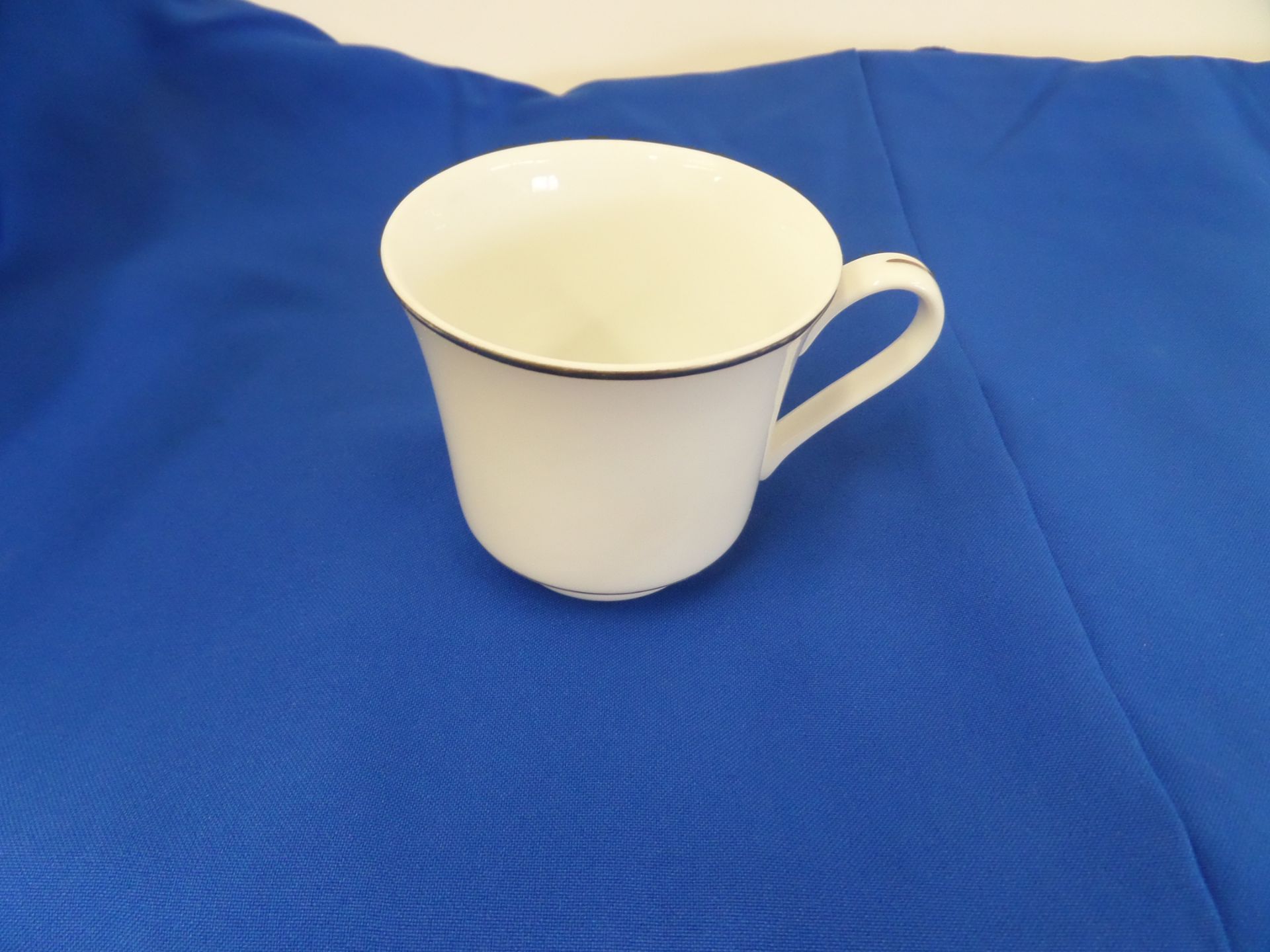 (200) Prestige Porcelain White w/Silver Trim Coffee Mugs in 10 Plastic Glass Racks