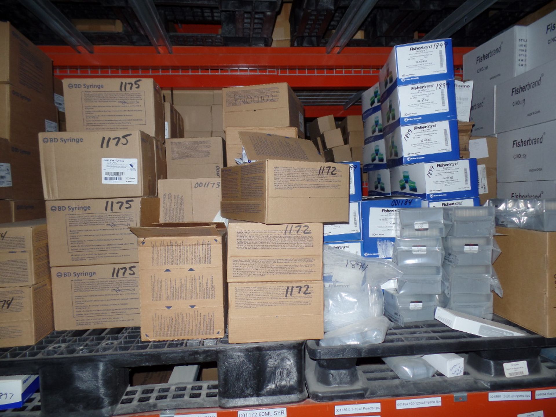 {LOT} Syringes, Etc. in One Bay - Image 3 of 4