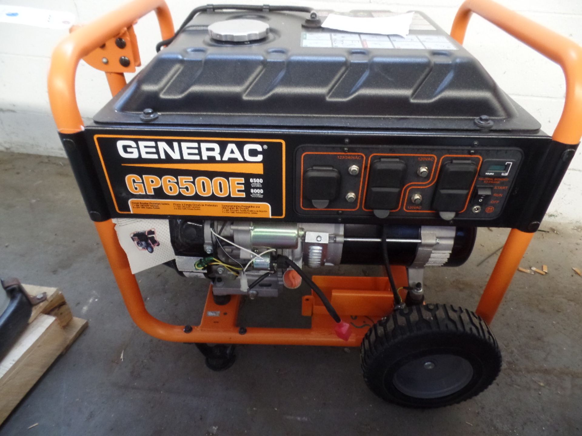 NEW Gernerac Generator GP6500E (0.2 hours) (No Battery)