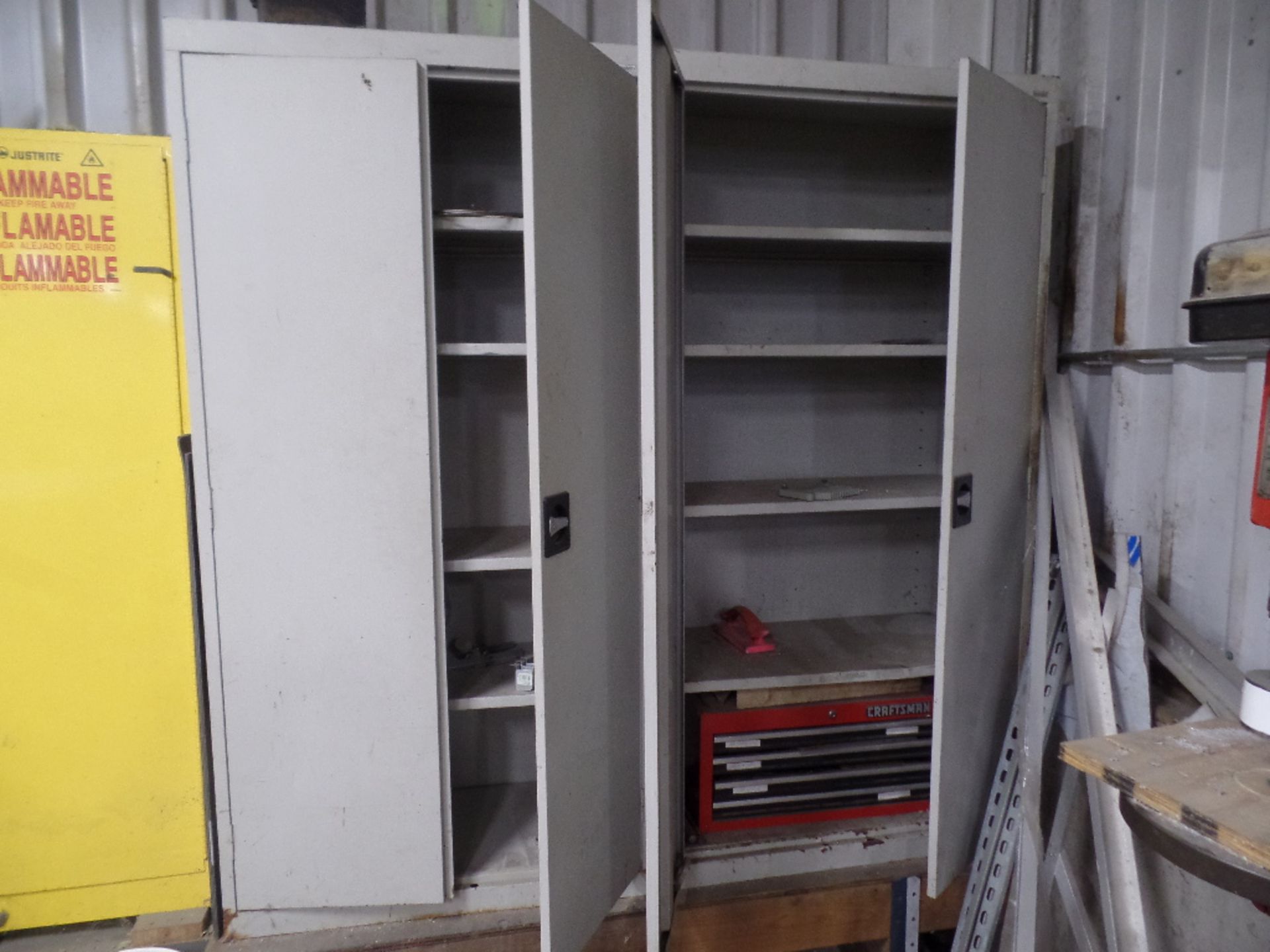 Cabinets W/ Toolbox